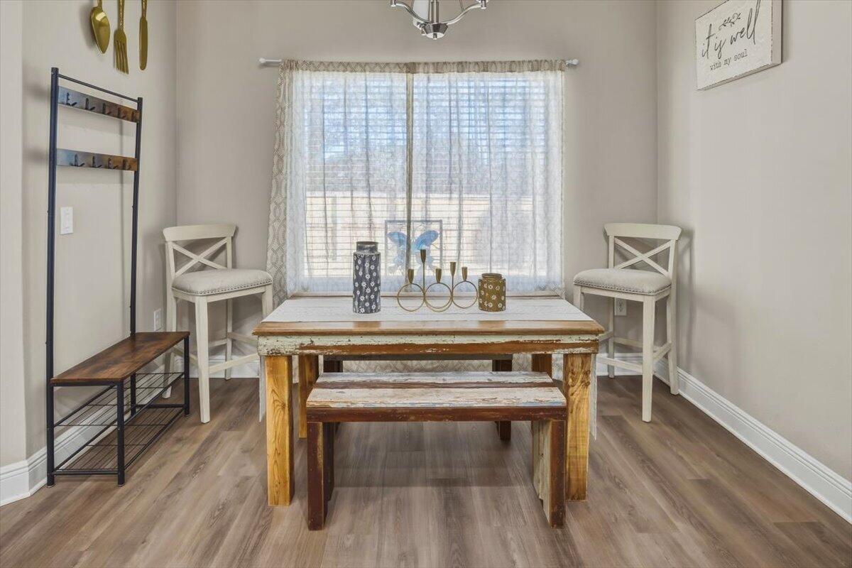 HOLLEY BY THE SEA - Residential