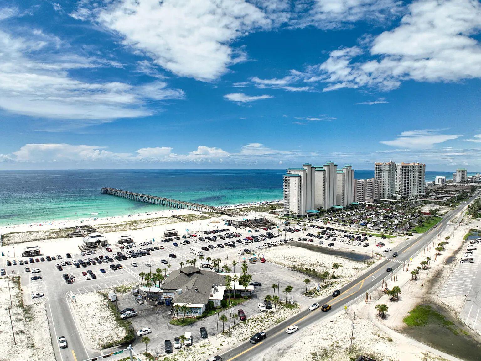 HOLLEY BY THE SEA - Residential