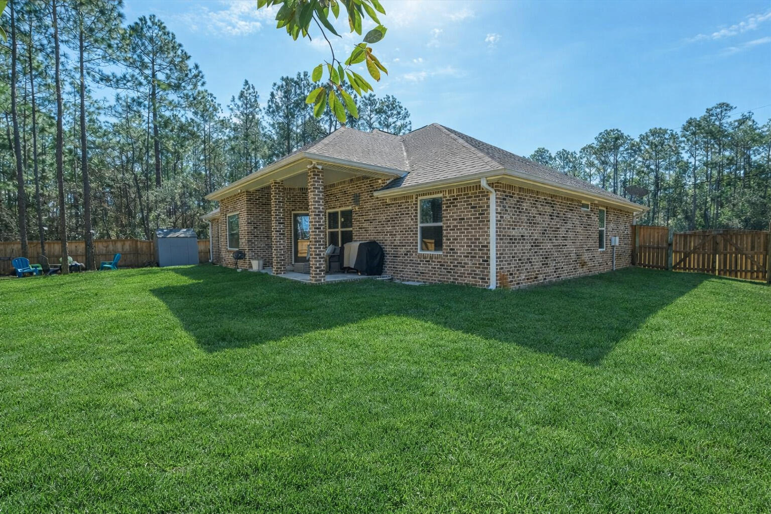 HOLLEY BY THE SEA - Residential