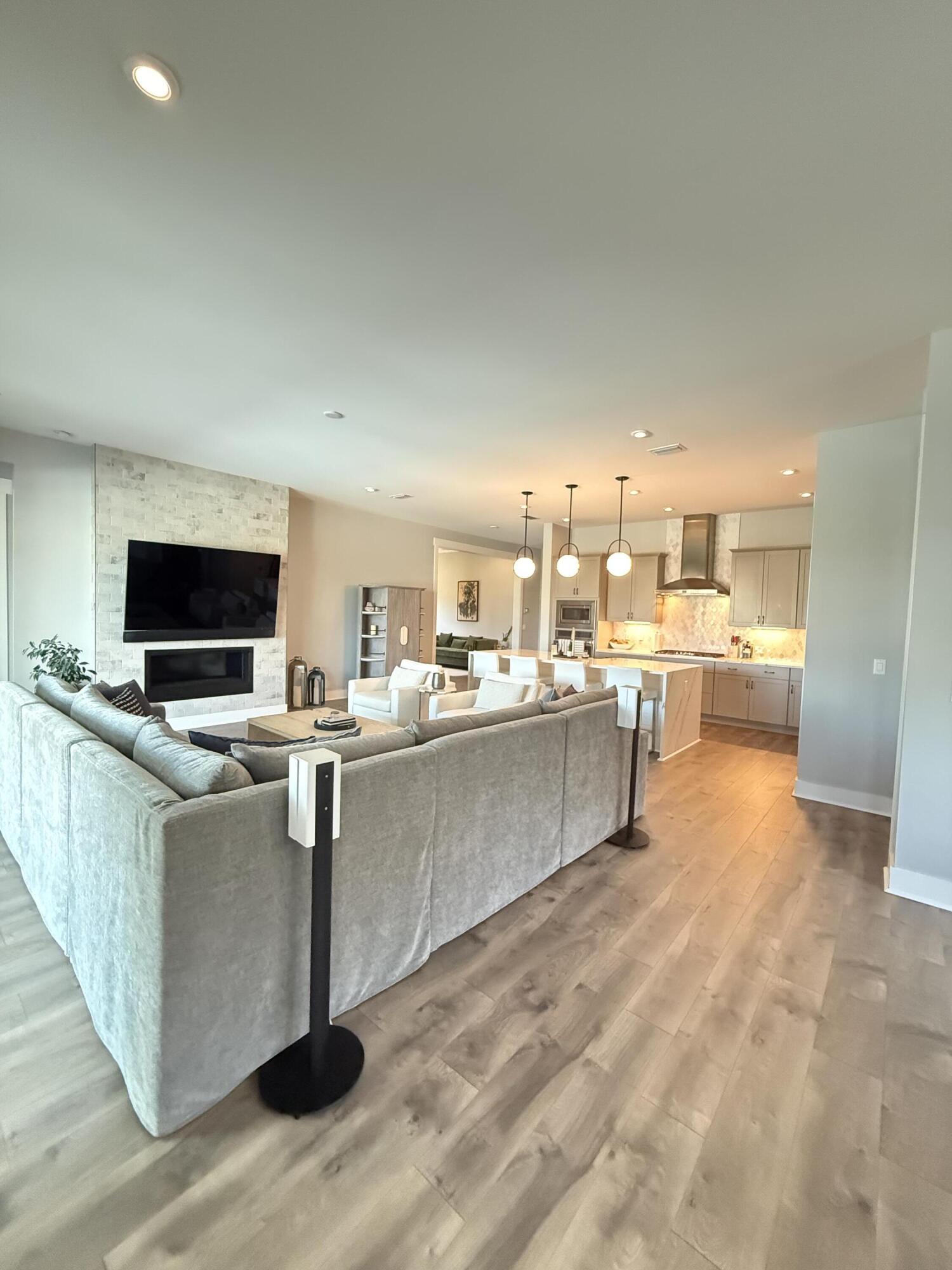 WATERSOUND ORIGINS - NATUREWALK - Residential