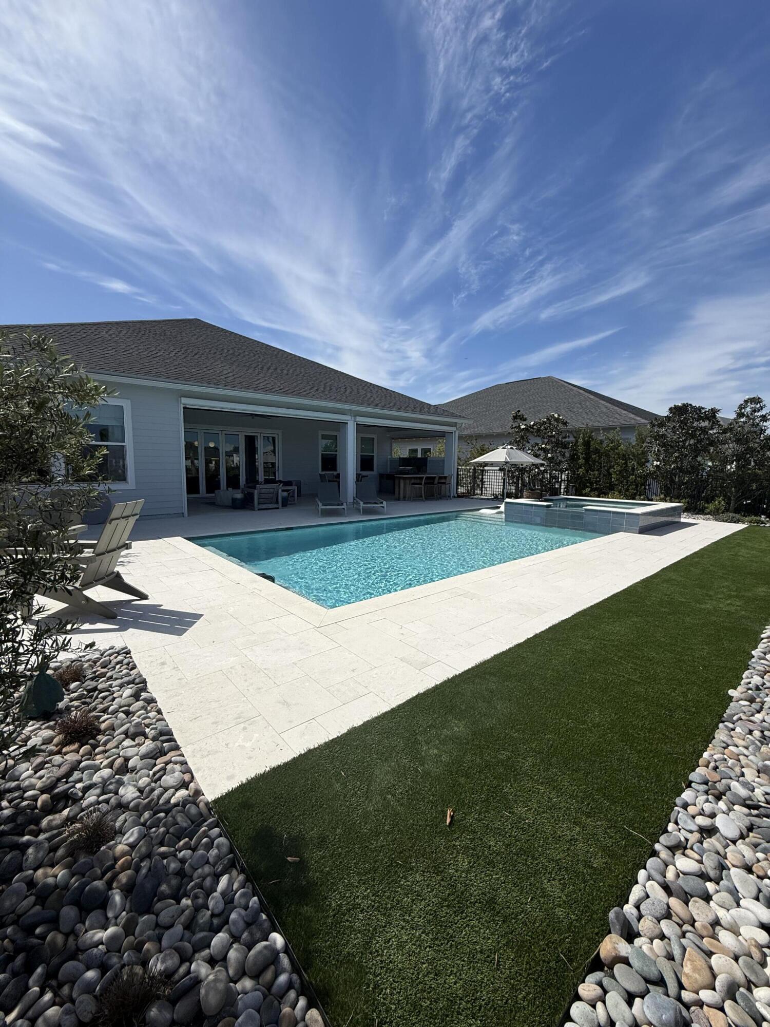 WATERSOUND ORIGINS - NATUREWALK - Residential