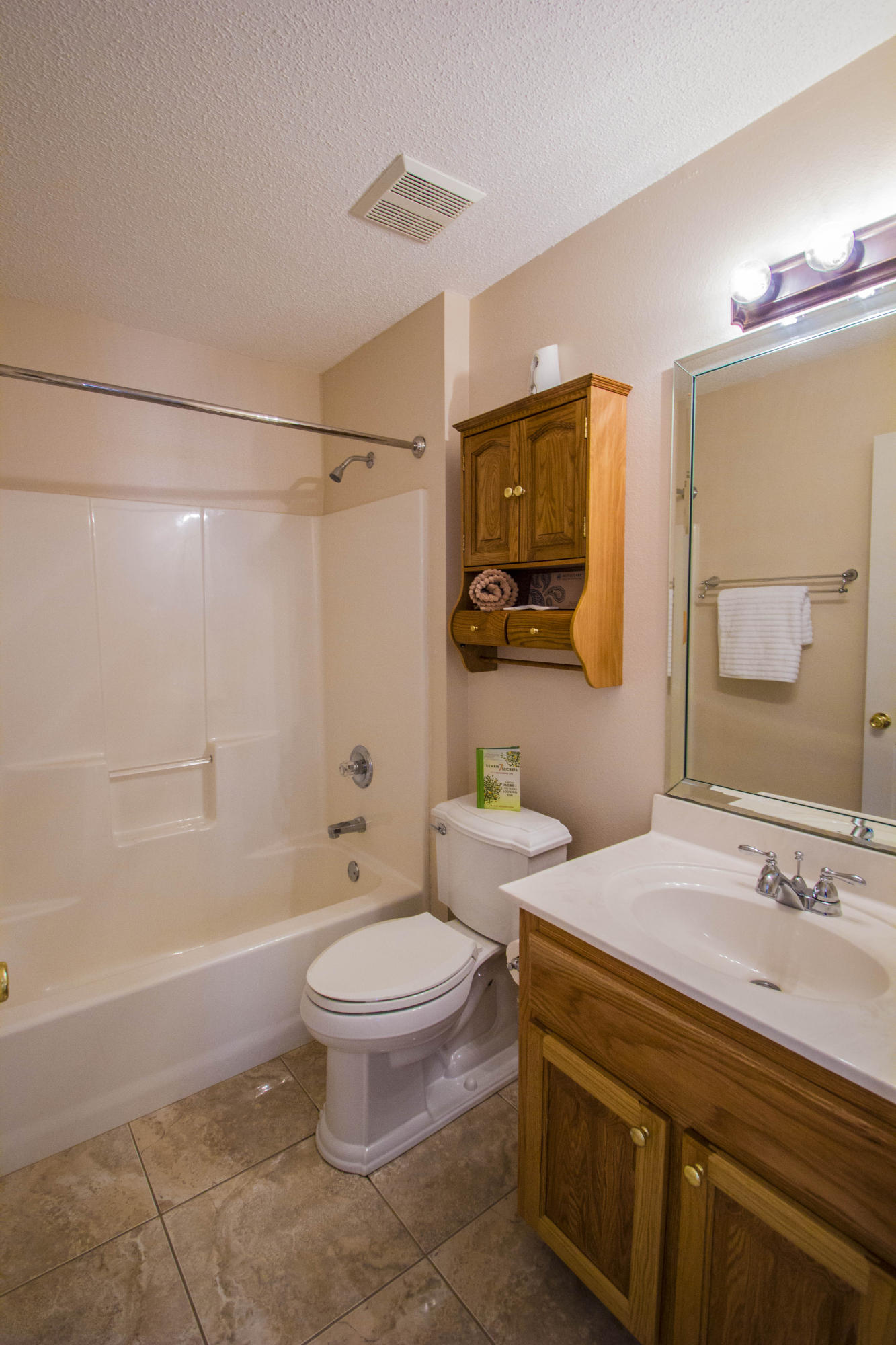 BRIGHTON OAKS - Residential