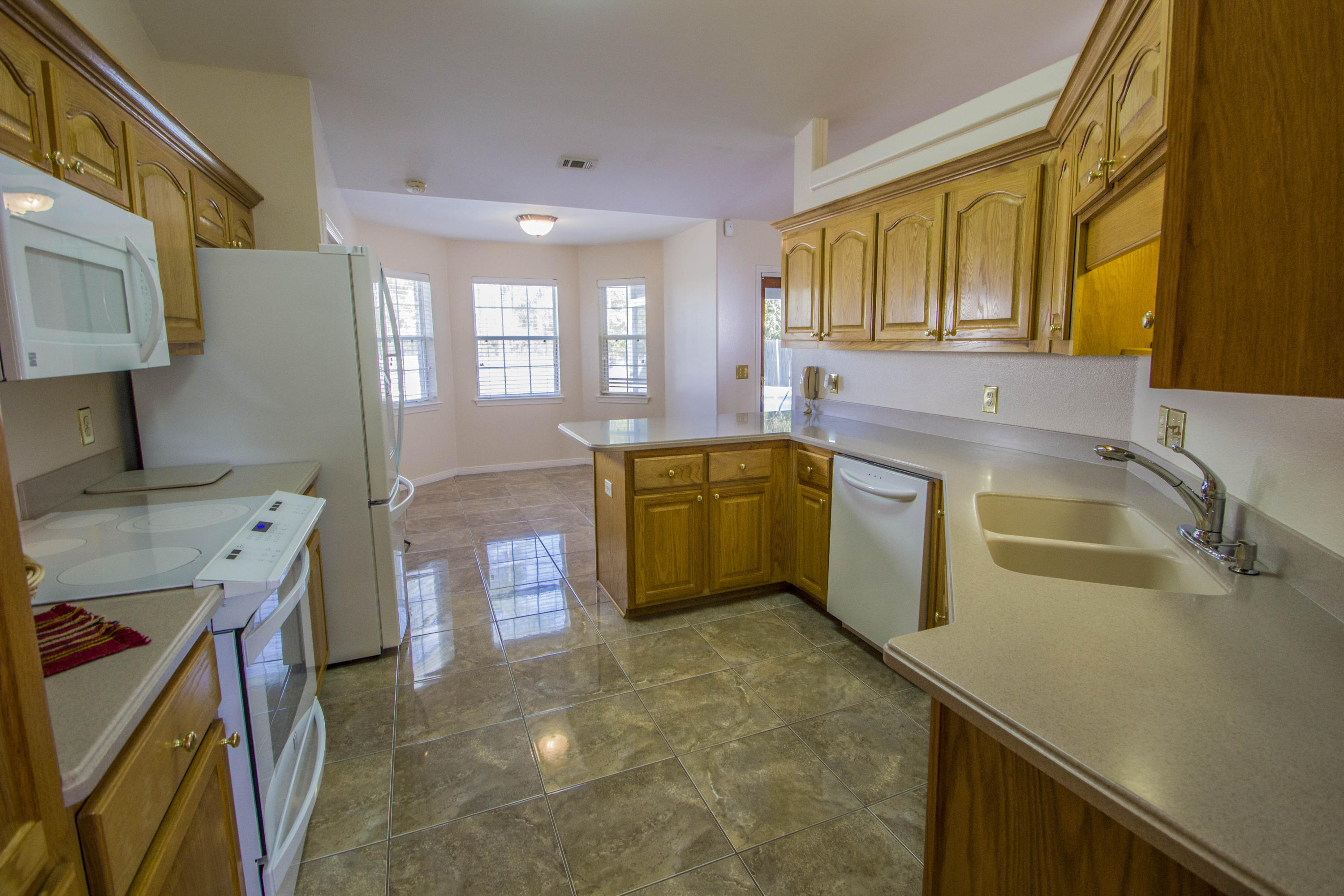 BRIGHTON OAKS - Residential