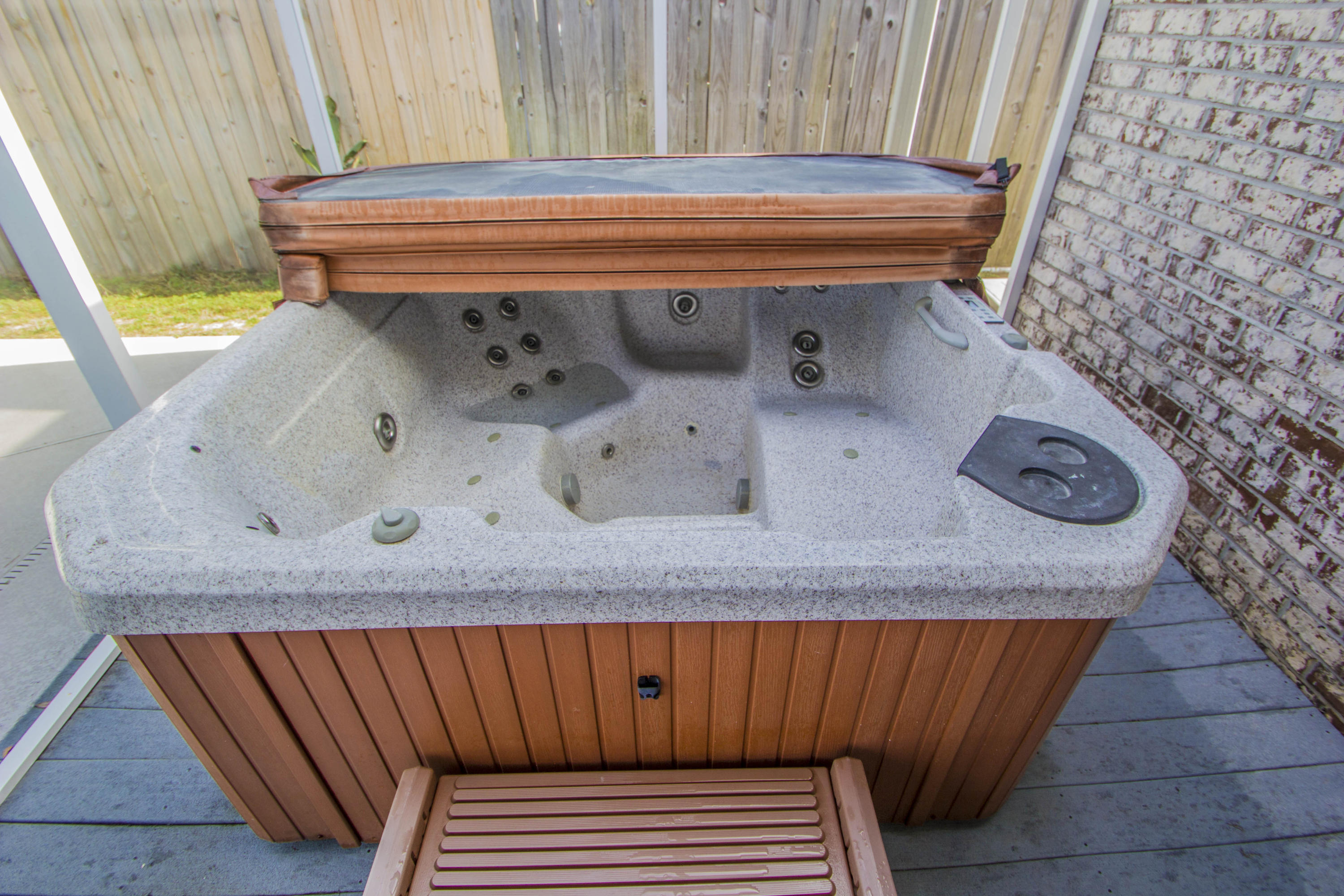 BRIGHTON OAKS - Residential