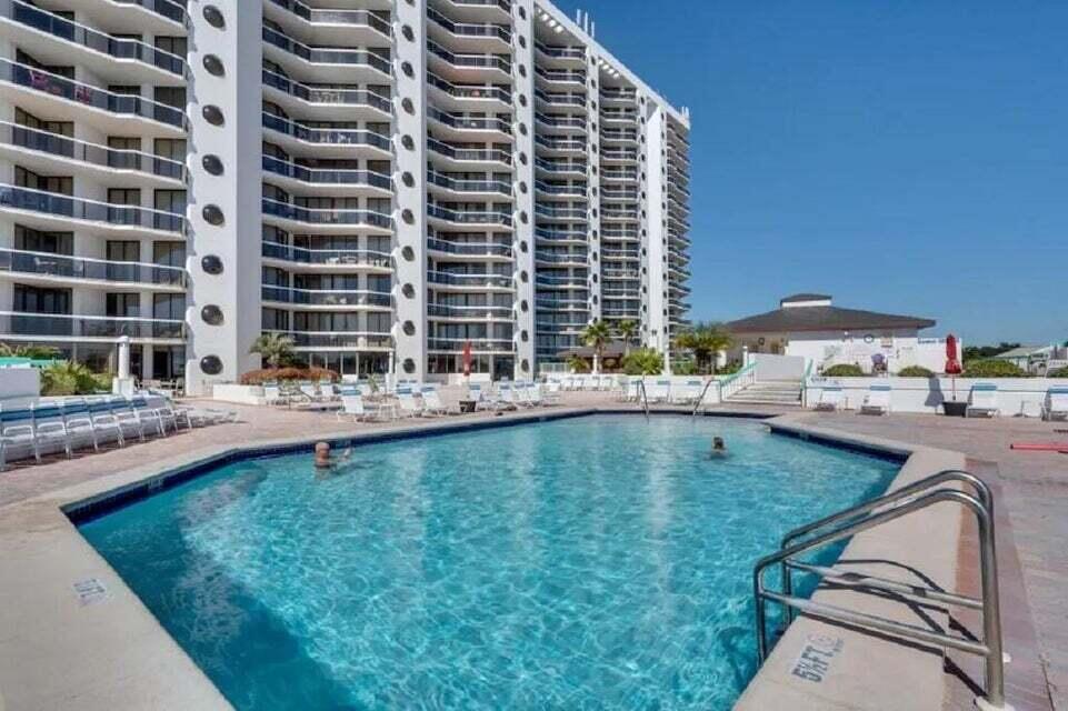 DESTIN SURFSIDE CONDO - Residential