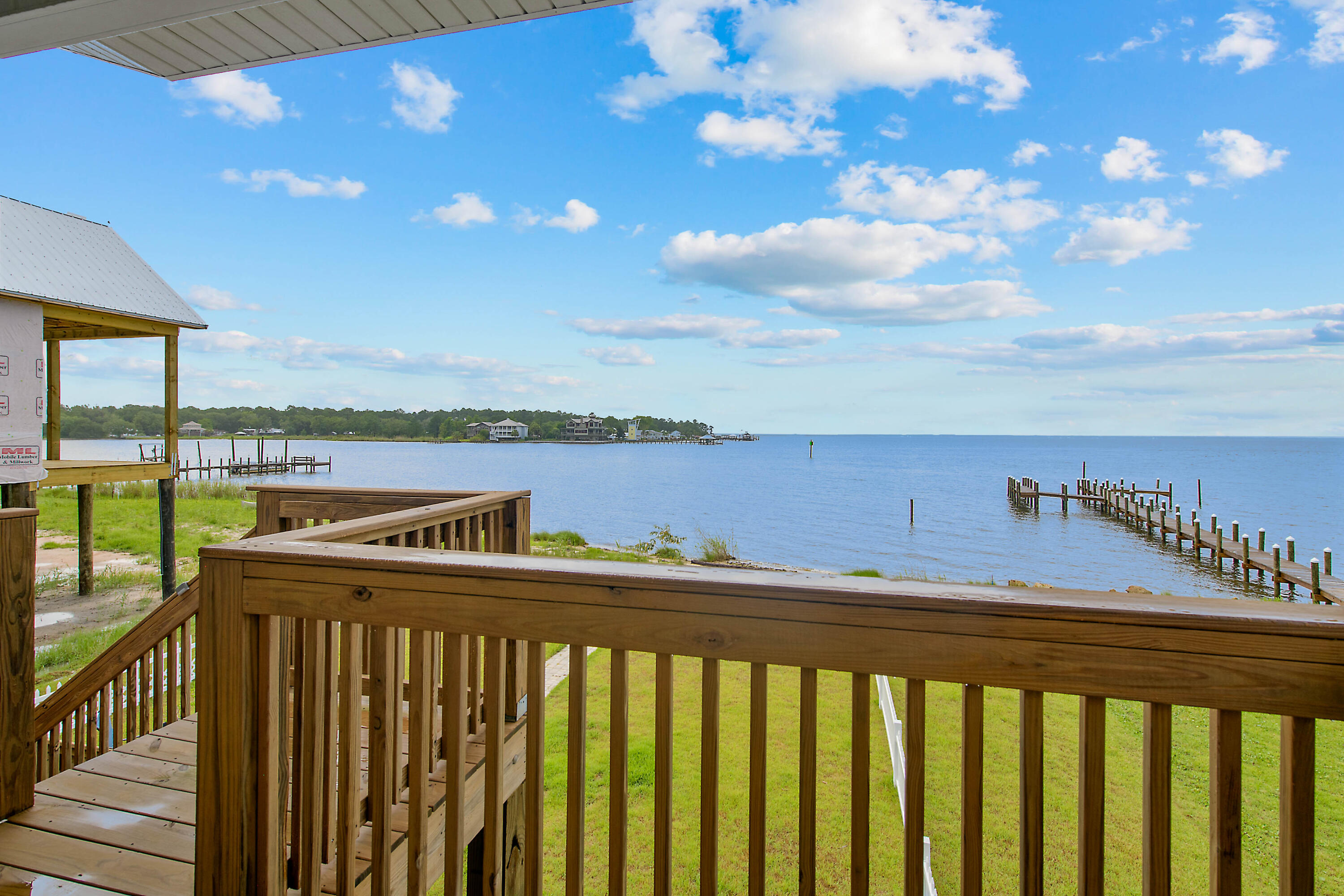METES & BOUNDS - Residential Lease