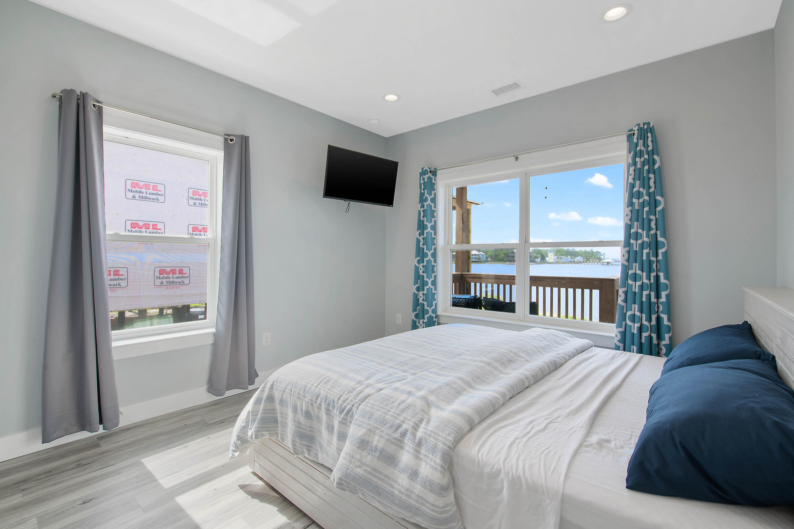 METES & BOUNDS - Residential Lease