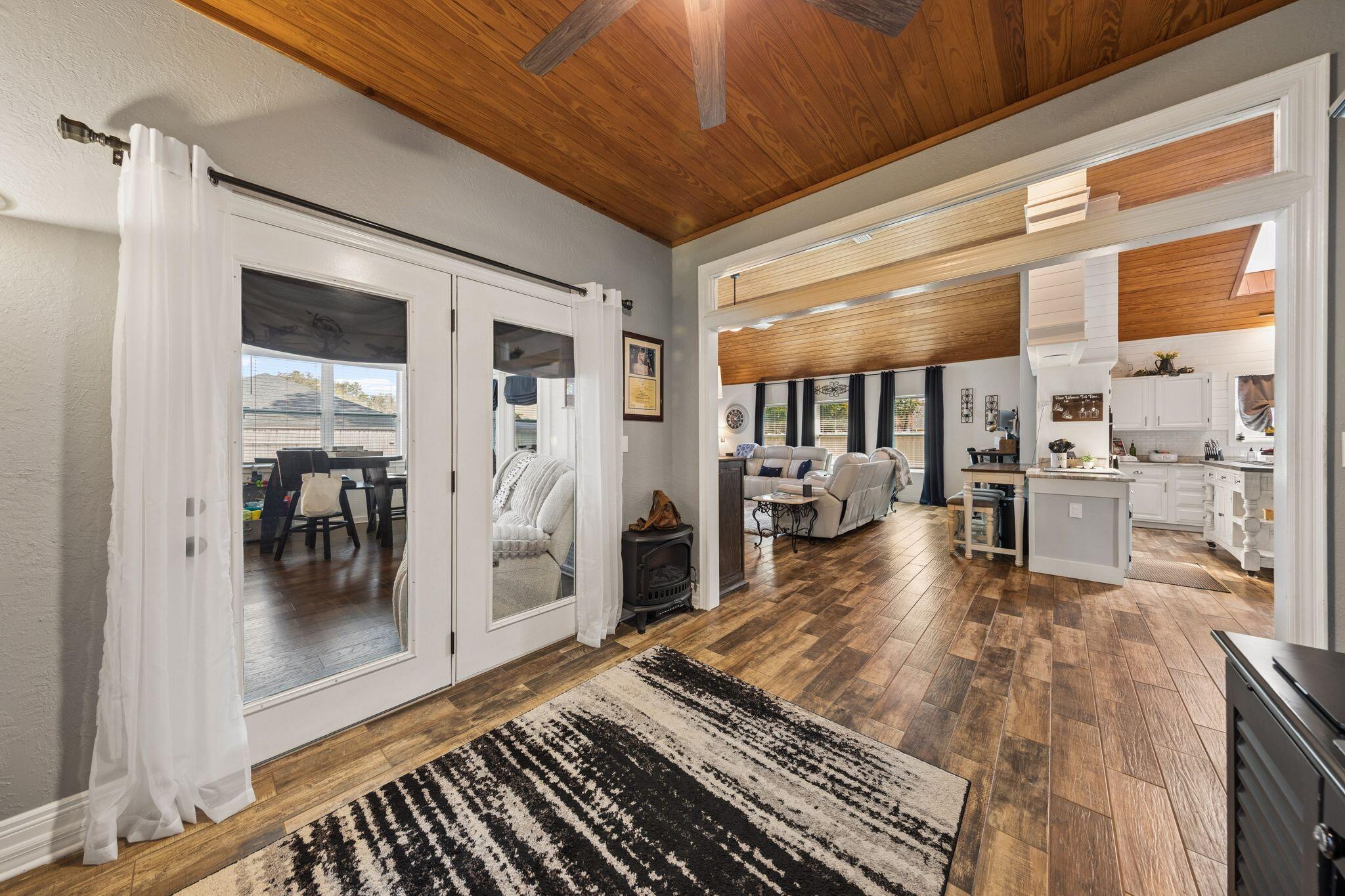 RAINTREE ESTATES - Residential