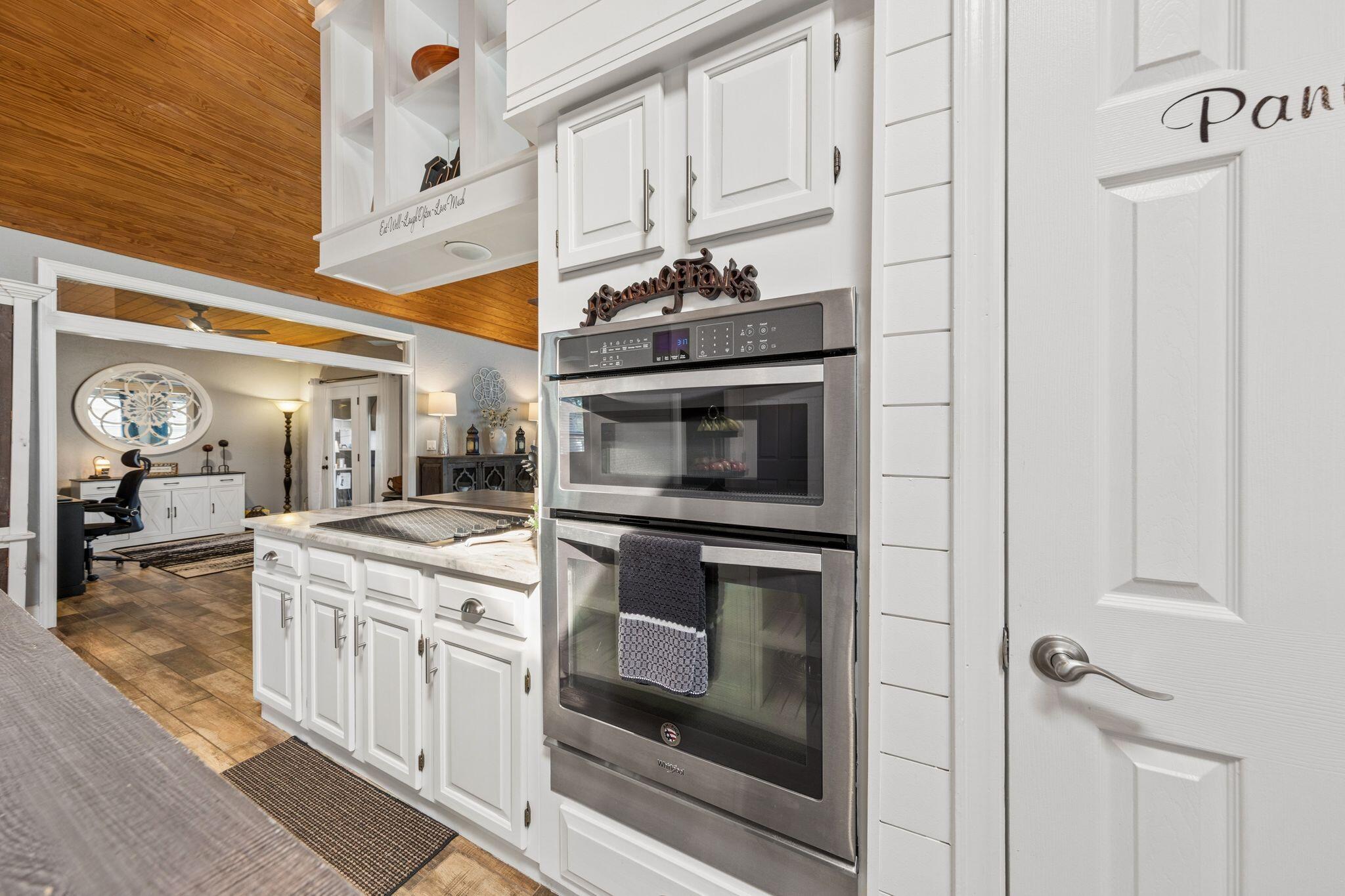 RAINTREE ESTATES - Residential