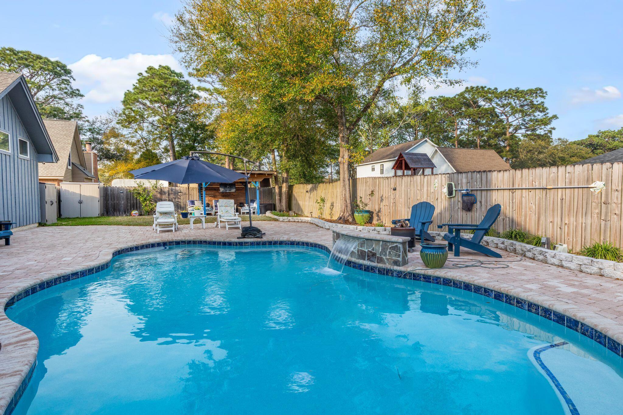 RAINTREE ESTATES - Residential