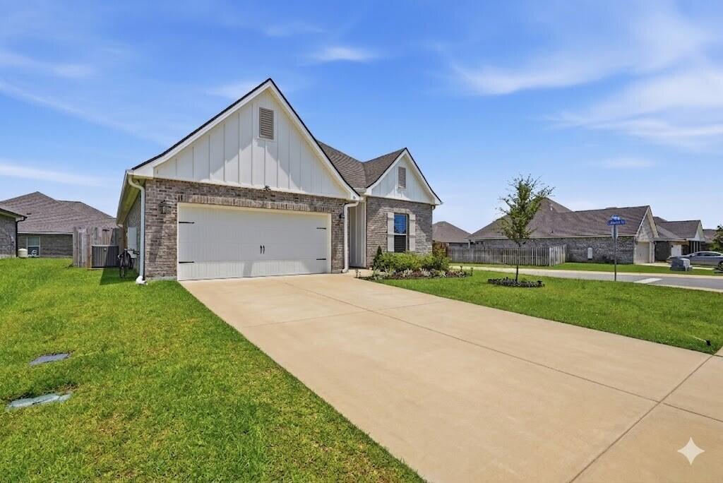THE BLUFFS AT LAFAYETTE - Residential