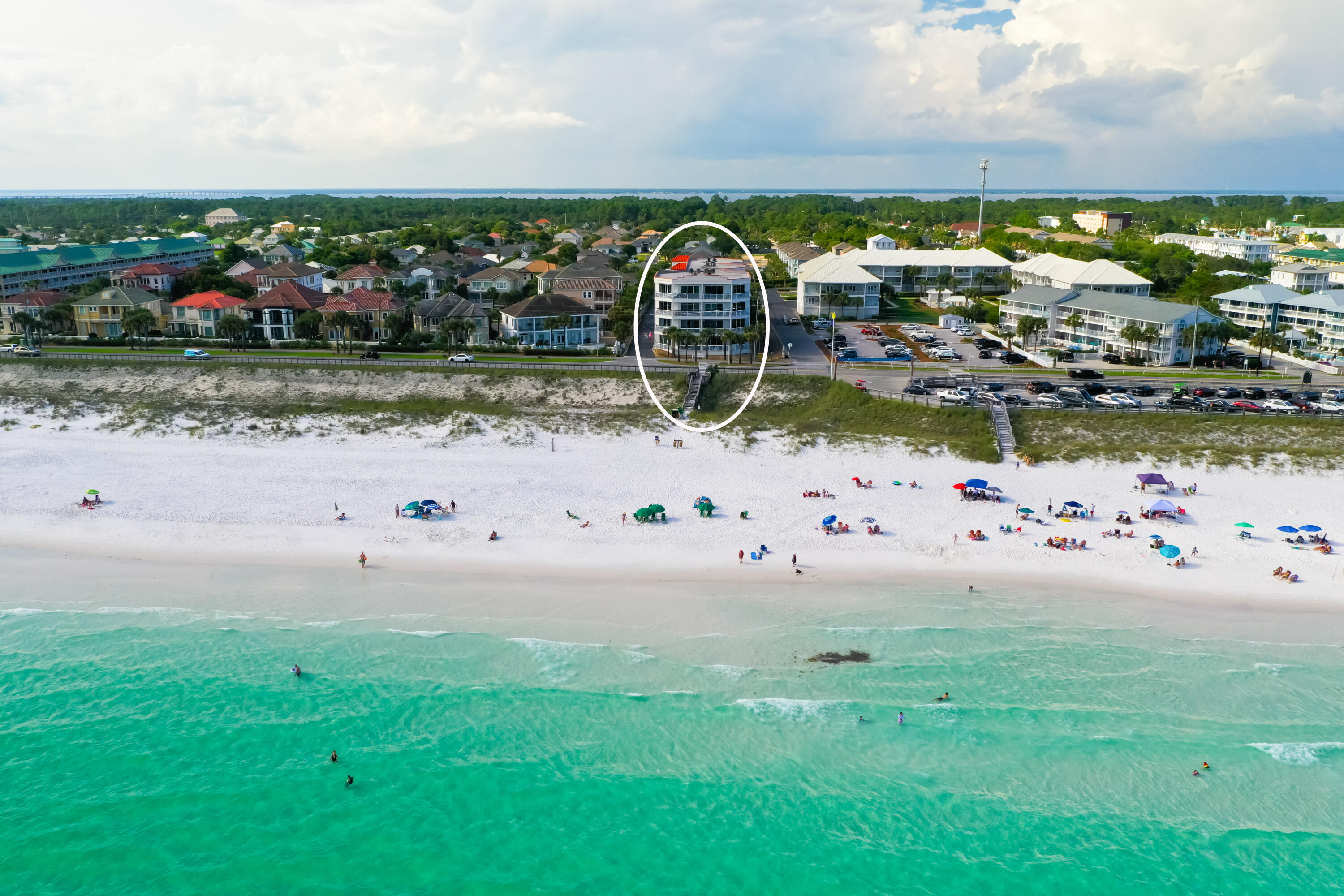 CRYSTAL VIEW CONDO - Residential