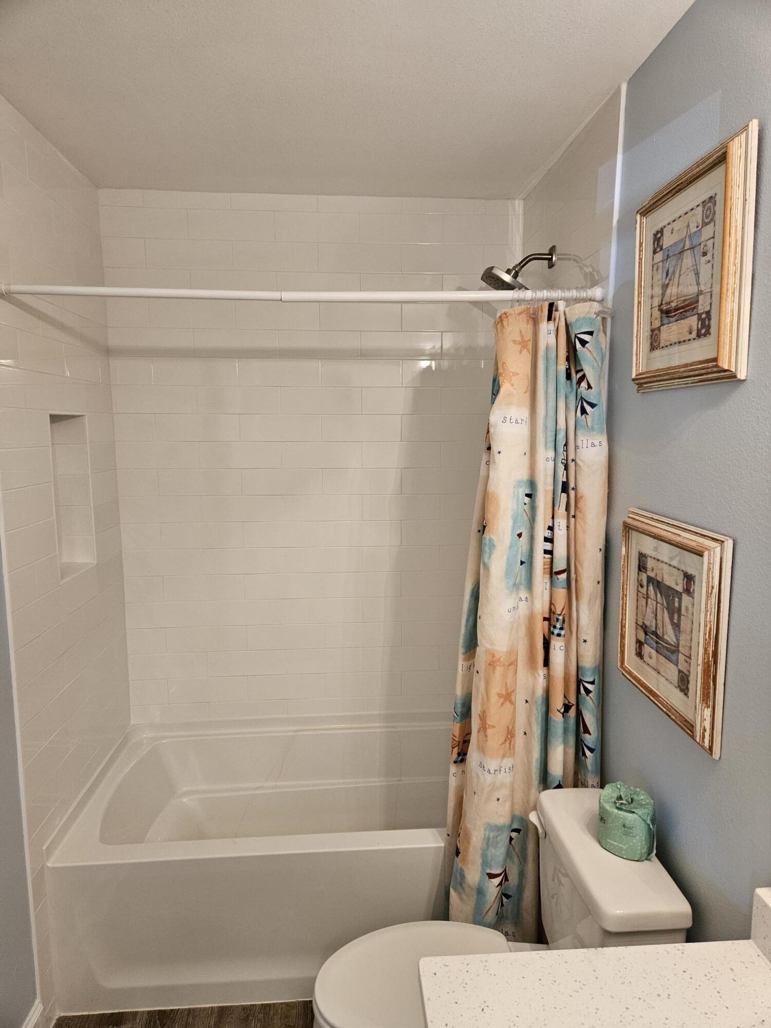 CRYSTAL VIEW CONDO - Residential