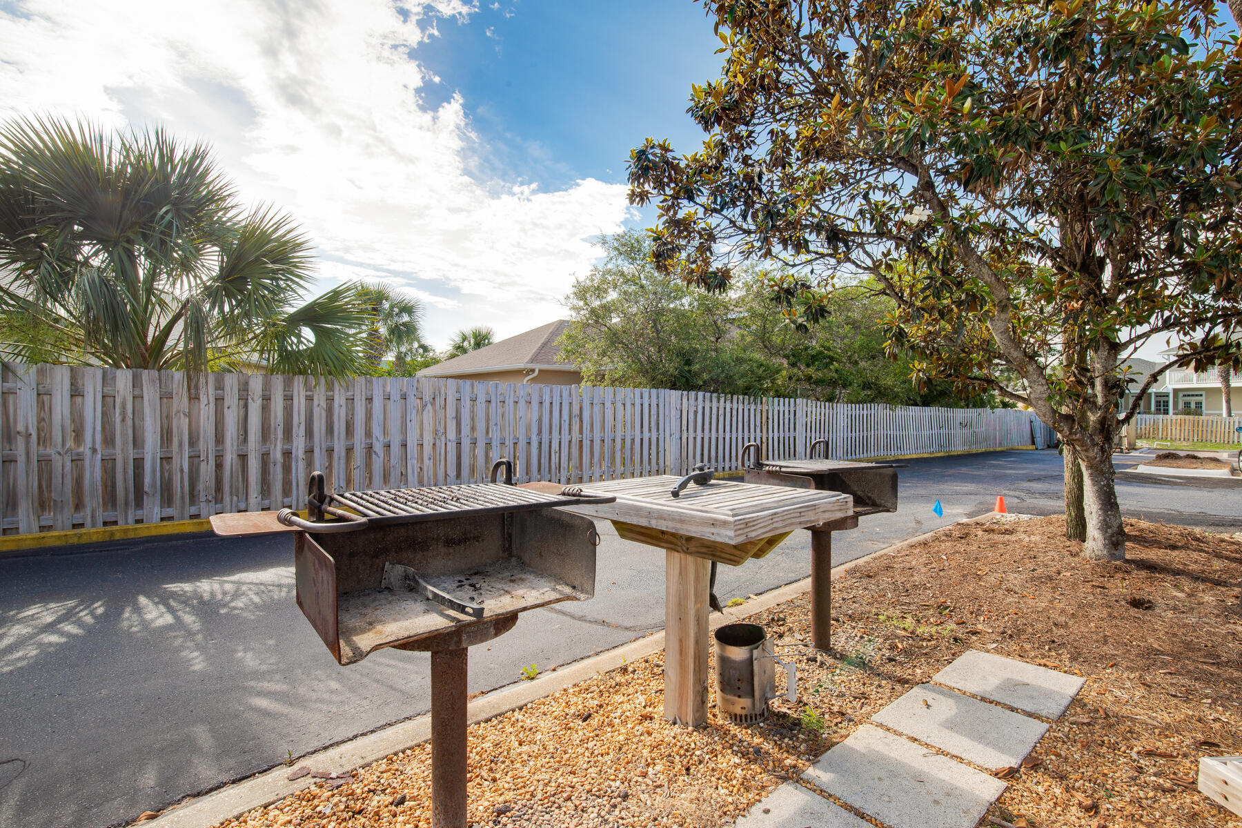 CRYSTAL VIEW CONDO - Residential