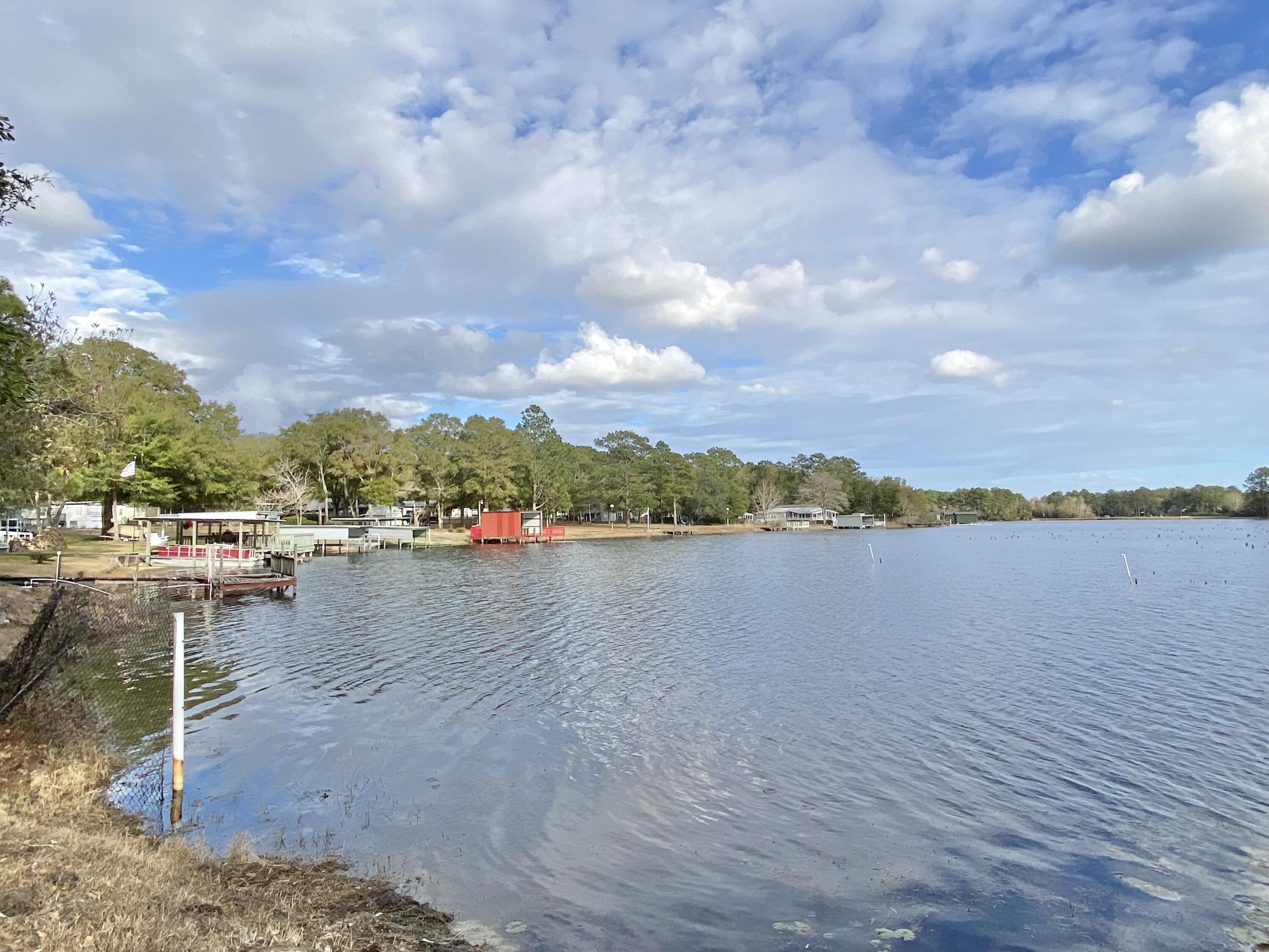 Juniper Lake Estates, Unit 6 of Oakwood Hills - Residential