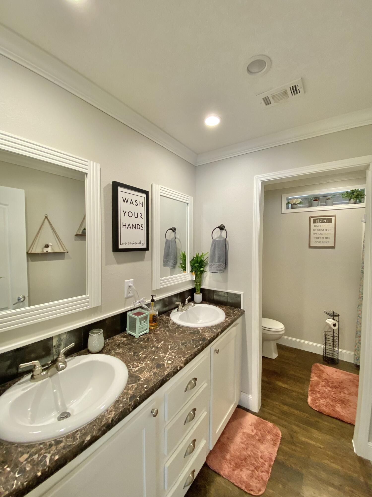 Juniper Lake Estates, Unit 6 of Oakwood Hills - Residential