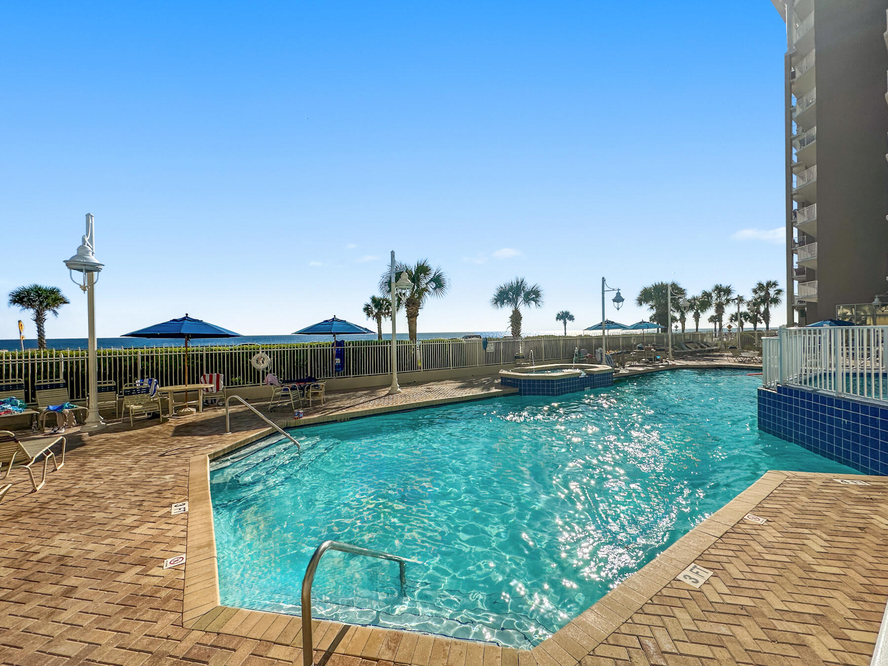 MAJESTIC SUN - Residential