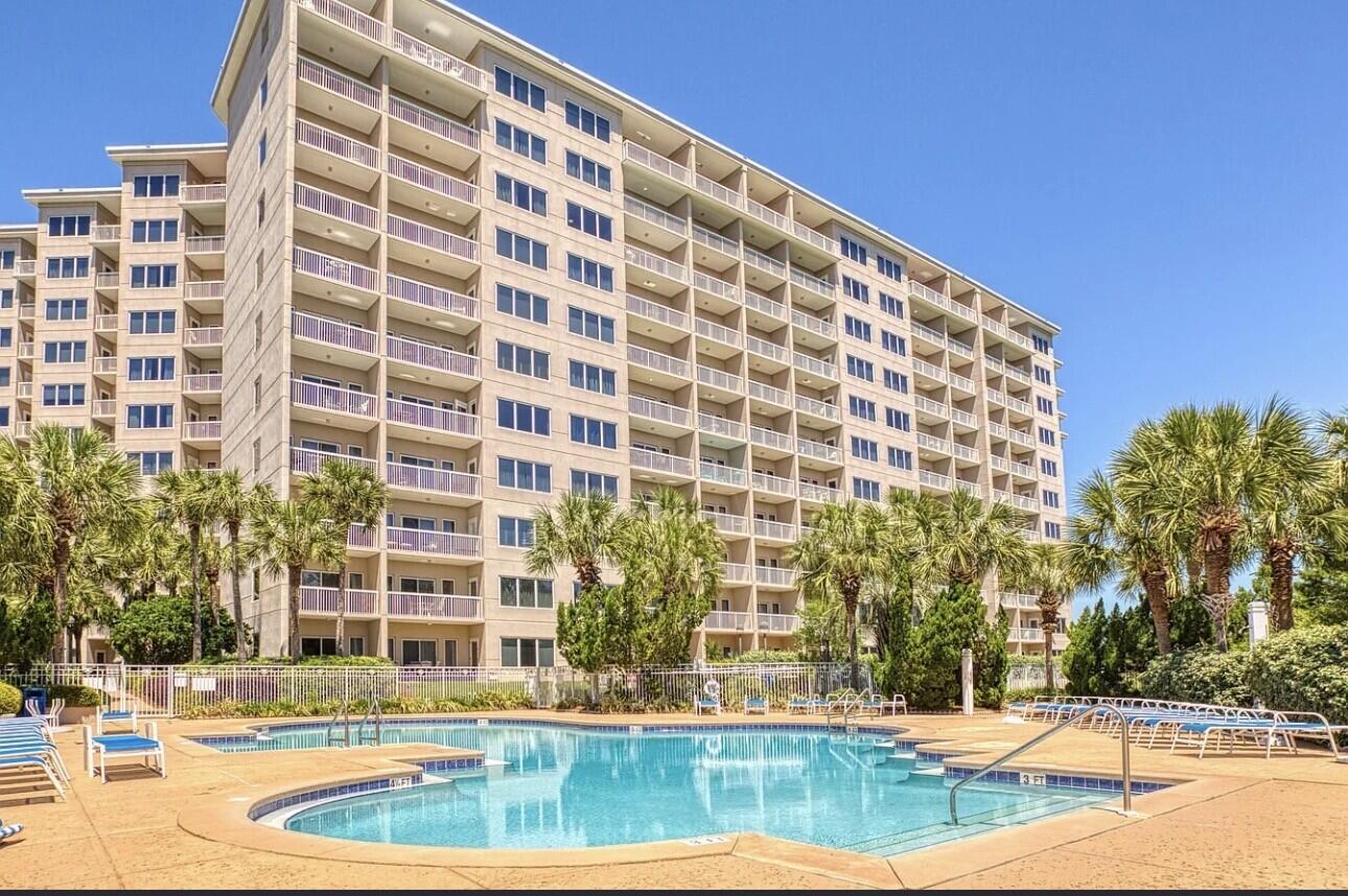 SUMMIT AT TOPS'L (THE) - Residential