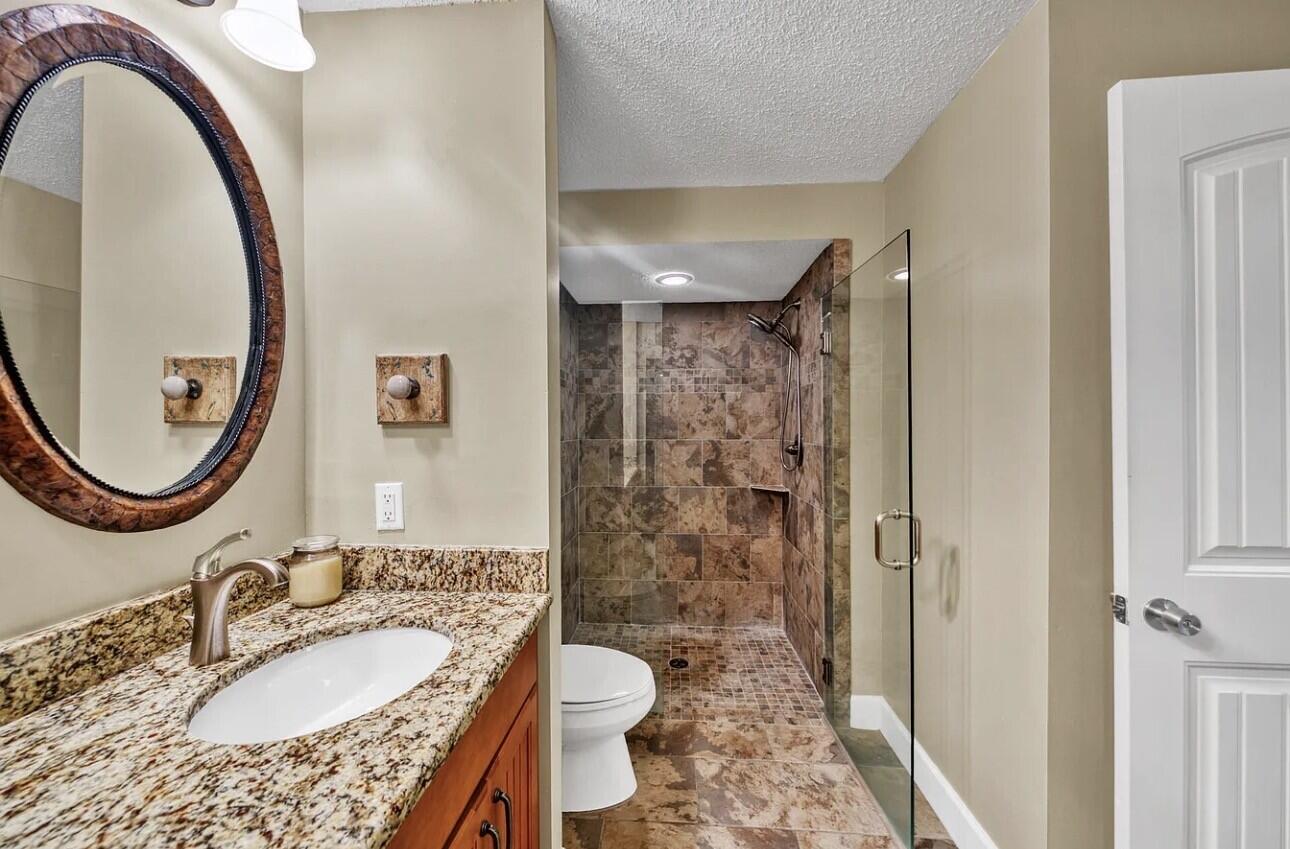 SUMMIT AT TOPS'L (THE) - Residential