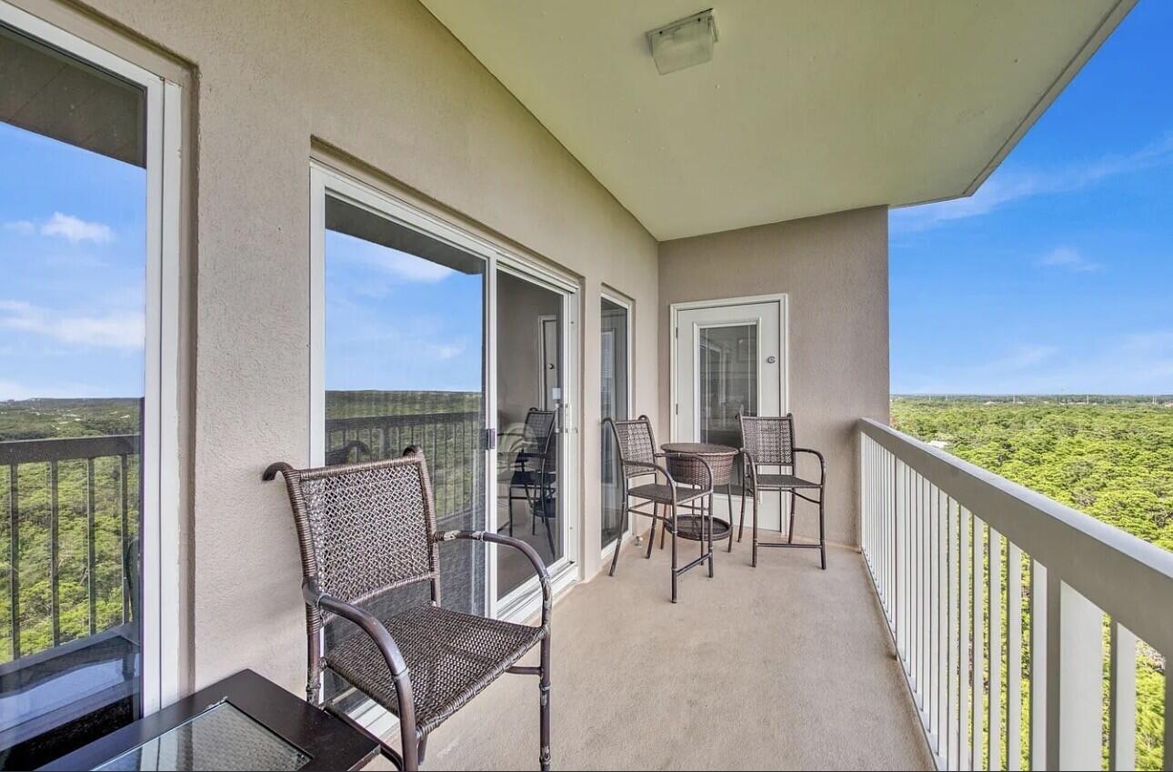 SUMMIT AT TOPS'L (THE) - Residential