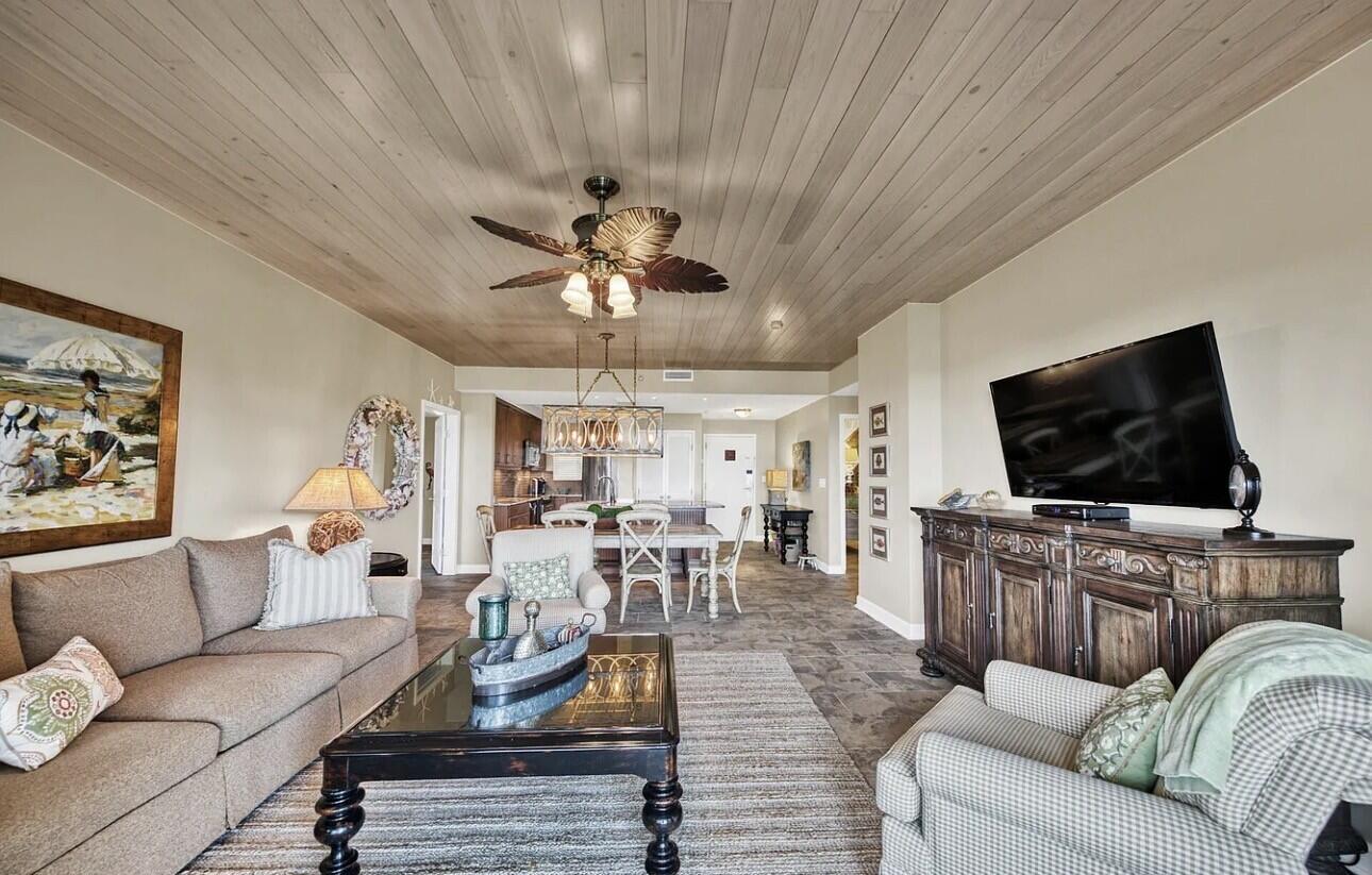 SUMMIT AT TOPS'L (THE) - Residential