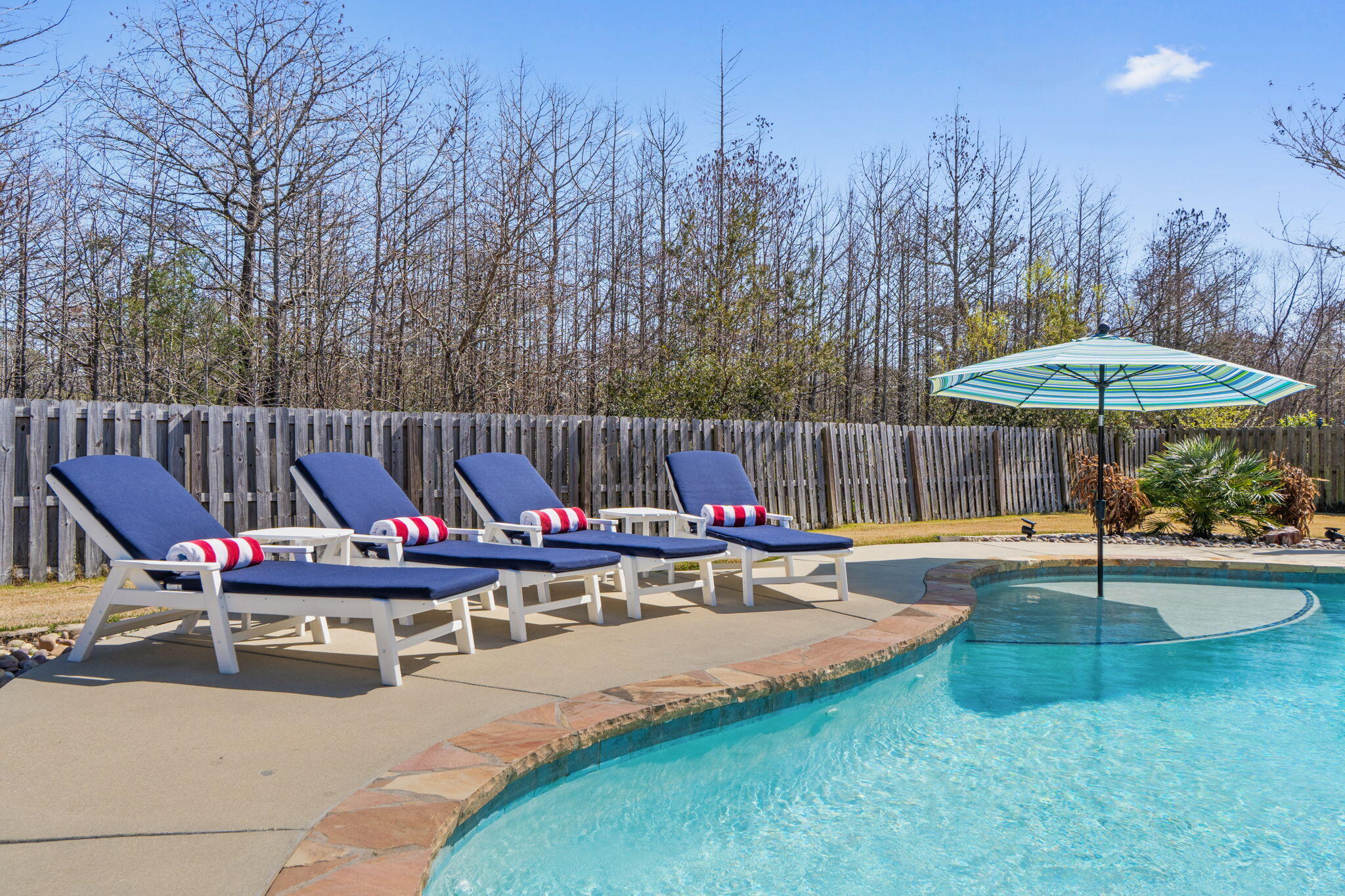 WOODLAWN HEIGHTS - Residential