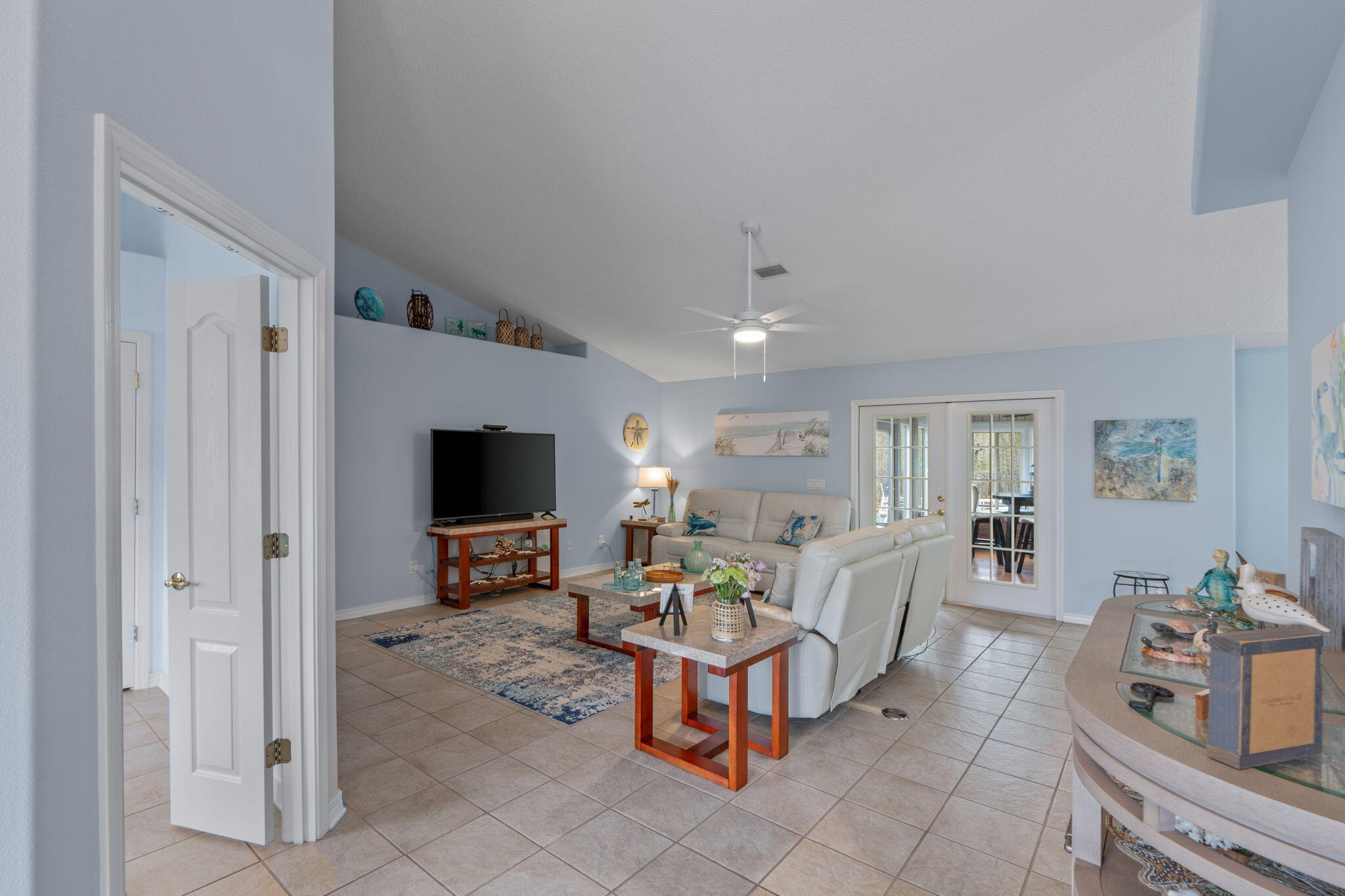 WOODLAWN HEIGHTS - Residential