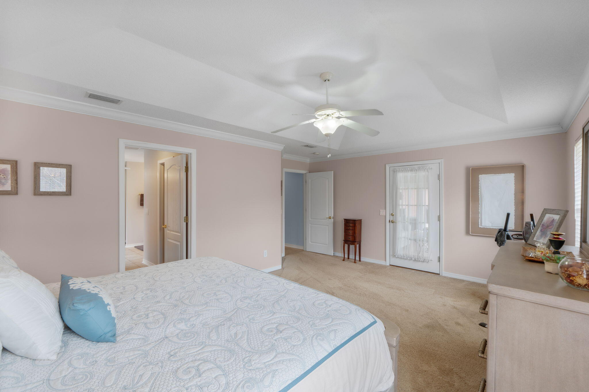 WOODLAWN HEIGHTS - Residential