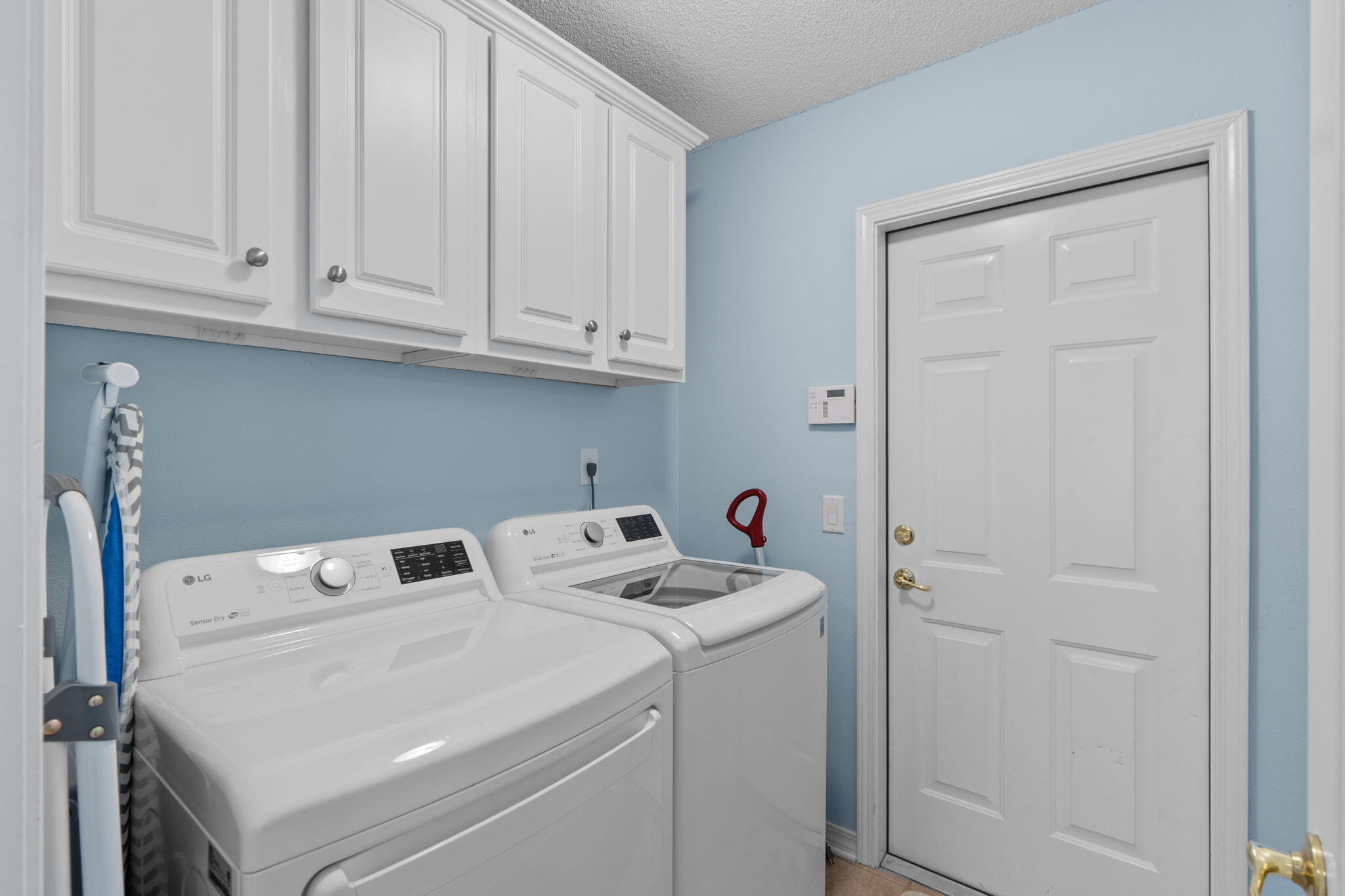 WOODLAWN HEIGHTS - Residential