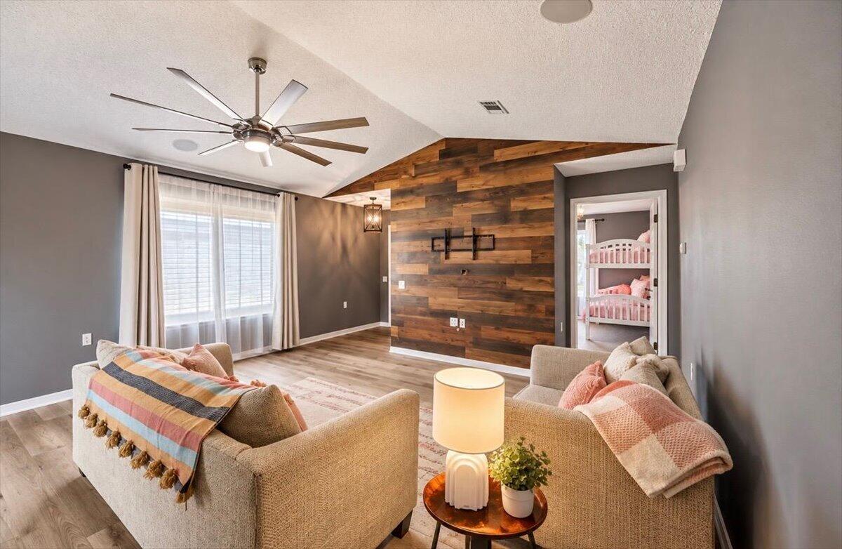5589 Shadow Shore Place