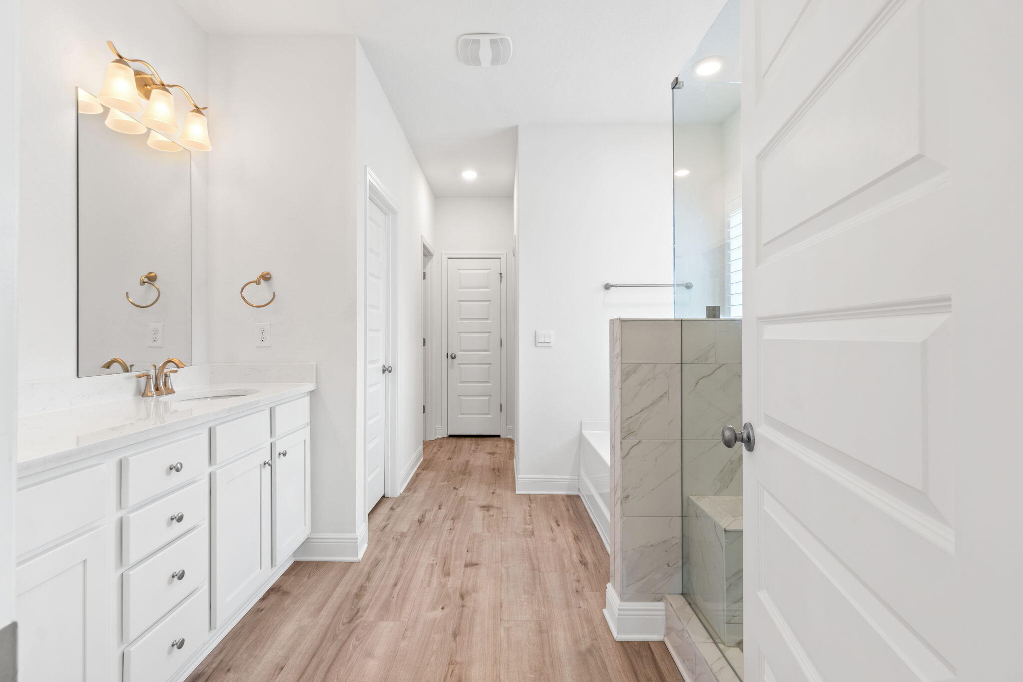 TIERRA VERDE - Residential