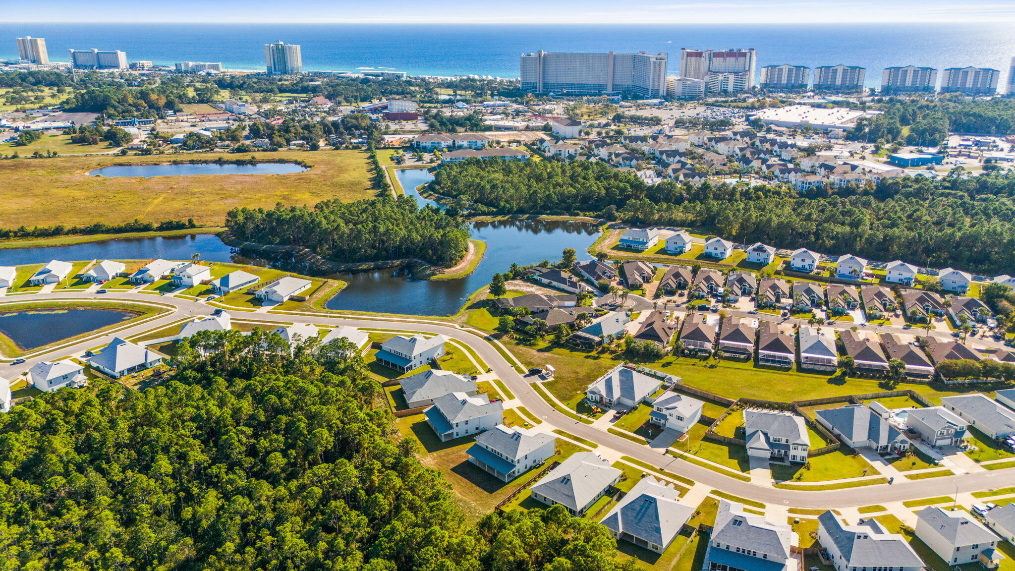 TIERRA VERDE - Residential