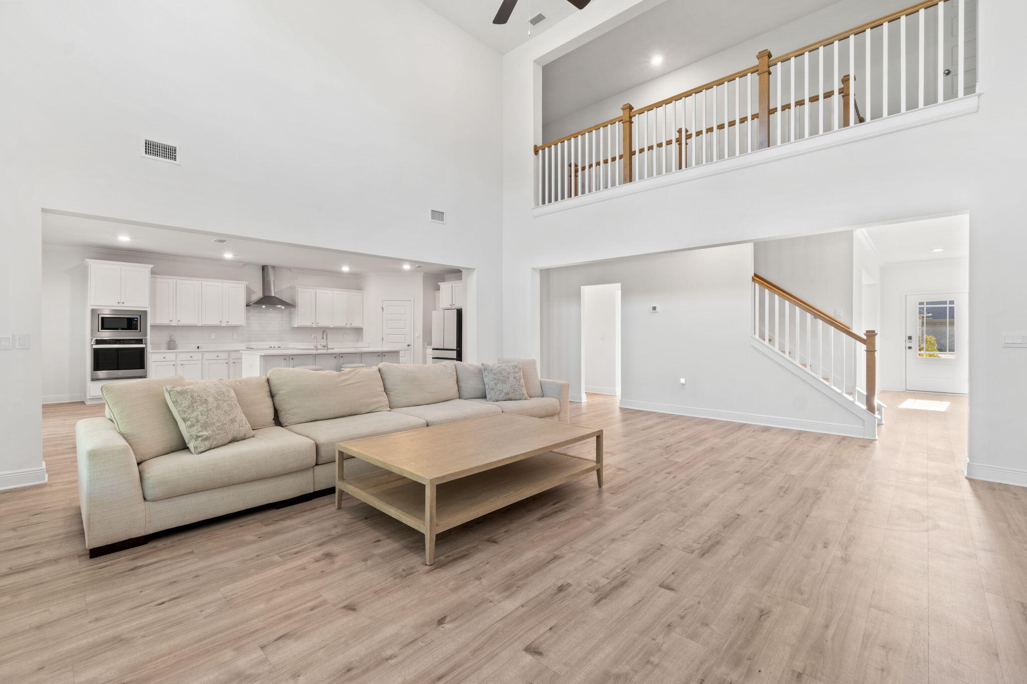 TIERRA VERDE - Residential