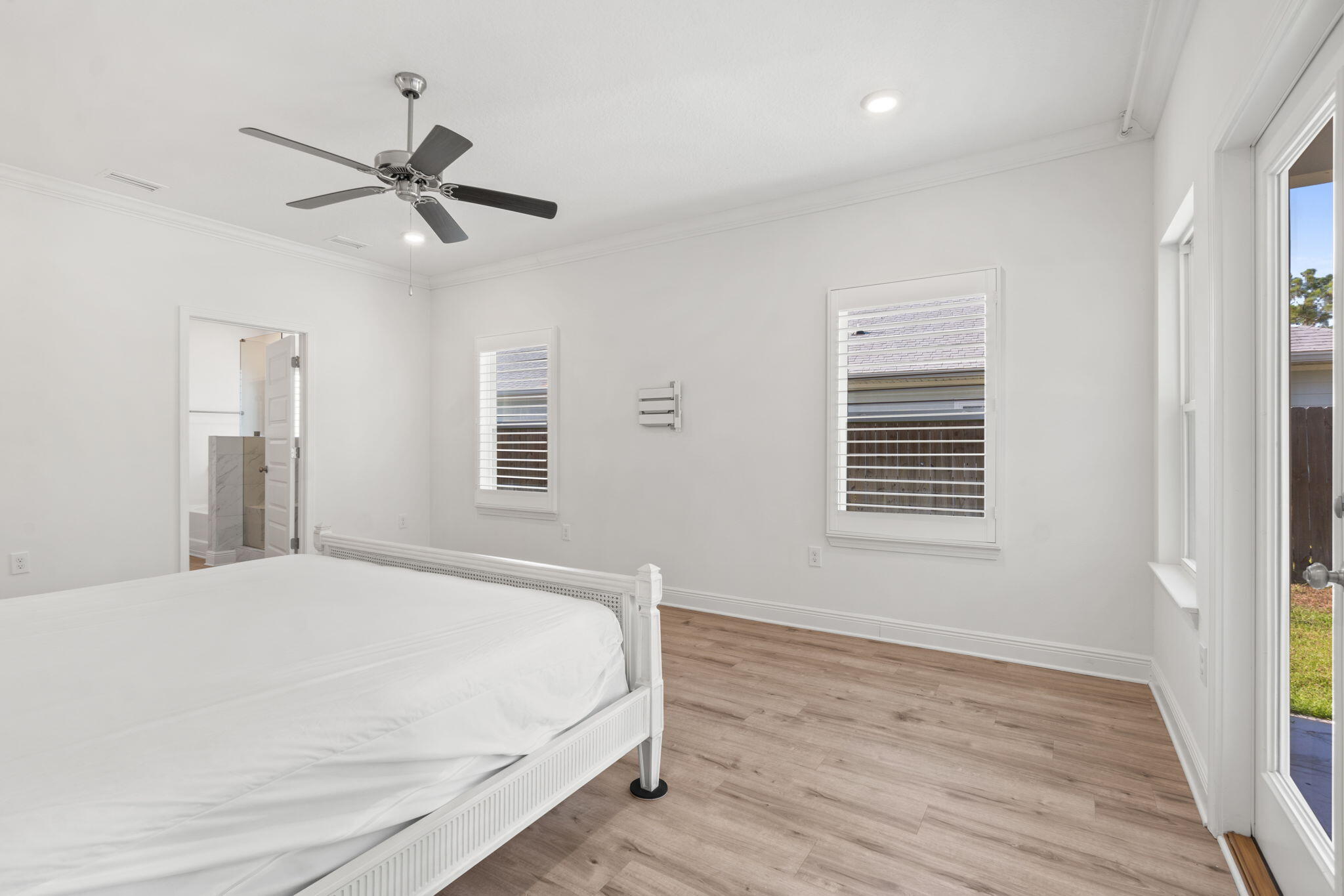 TIERRA VERDE - Residential