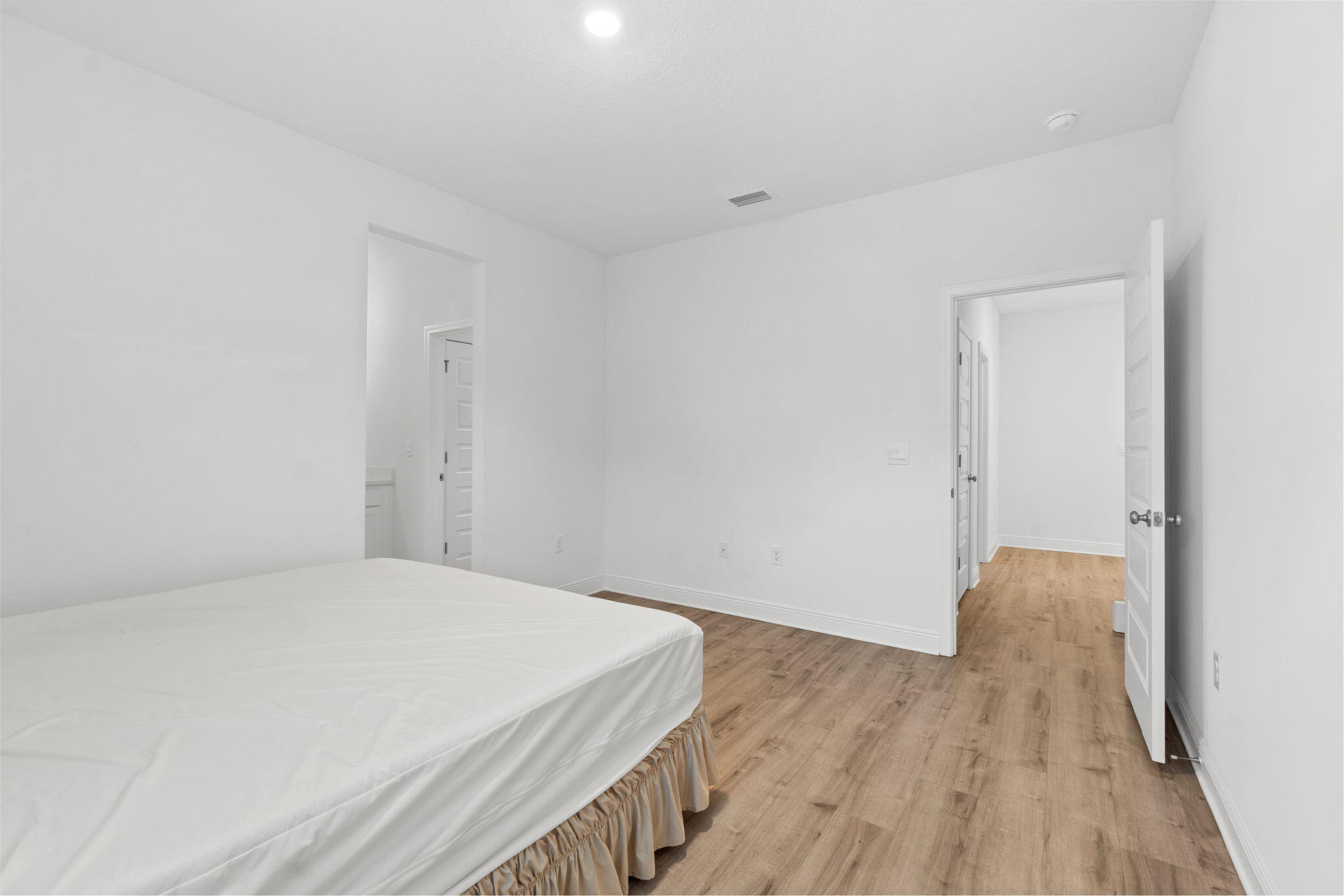 TIERRA VERDE - Residential