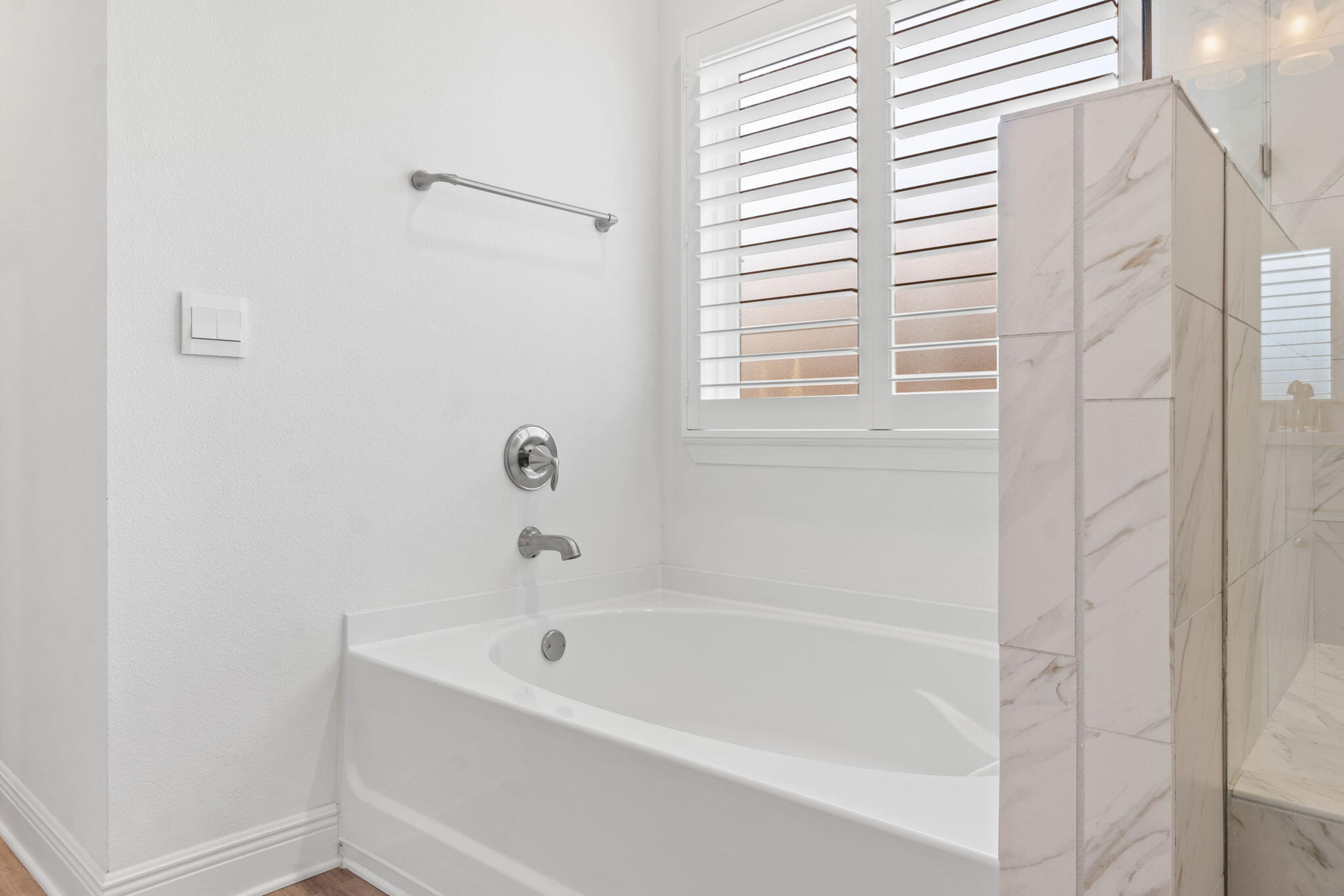 TIERRA VERDE - Residential