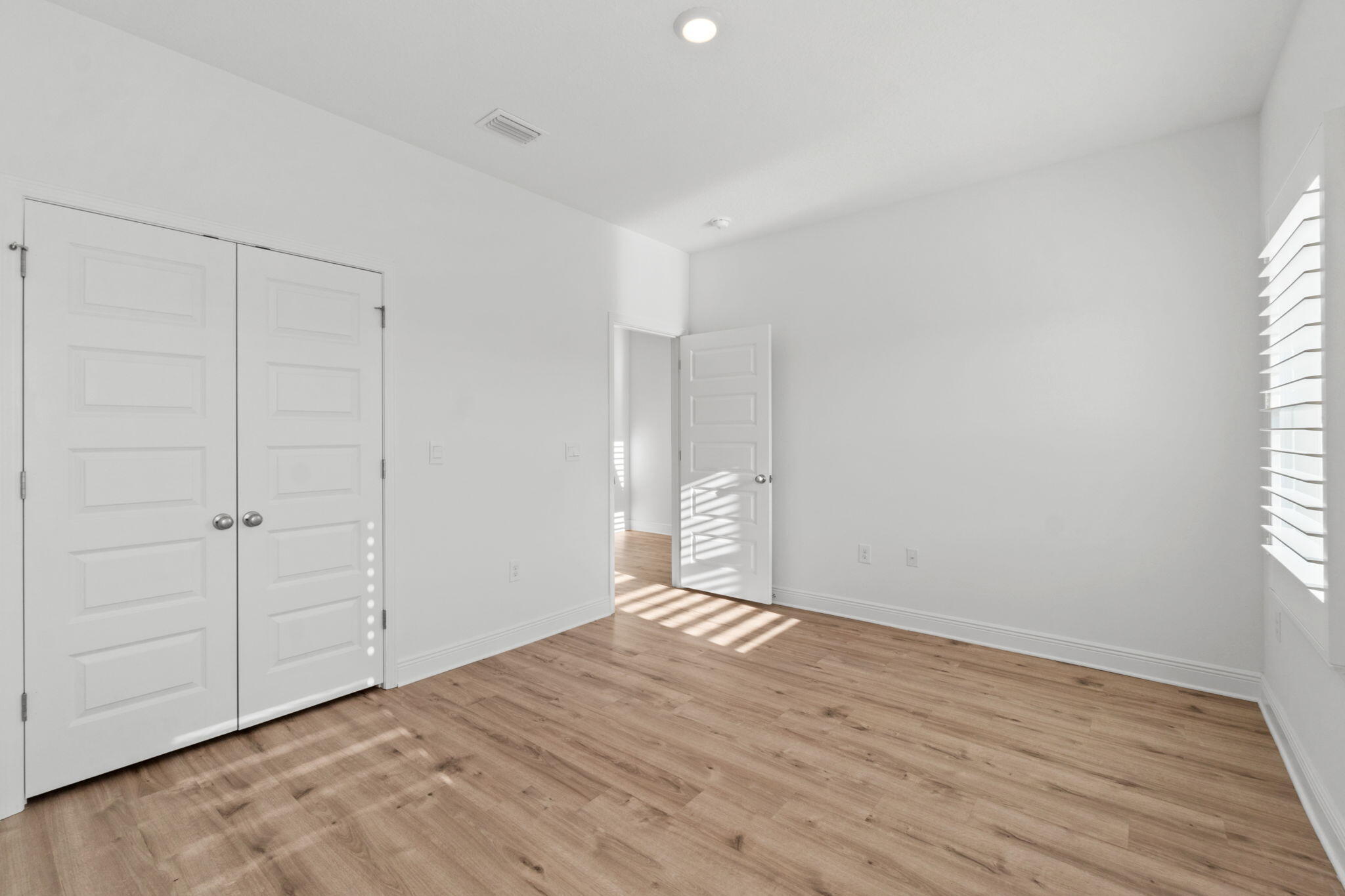 TIERRA VERDE - Residential