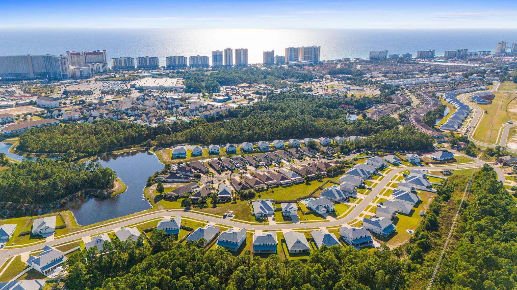 TIERRA VERDE - Residential