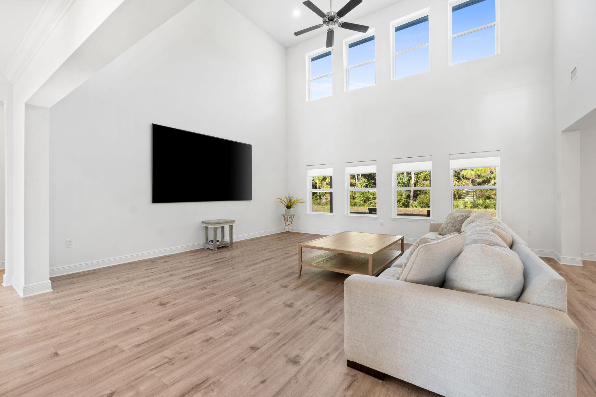 TIERRA VERDE - Residential