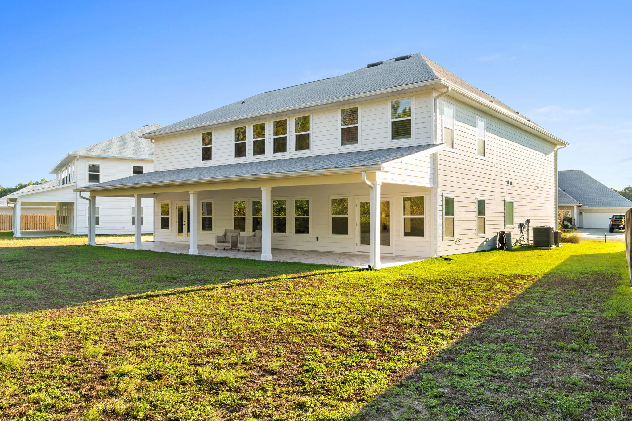 TIERRA VERDE - Residential