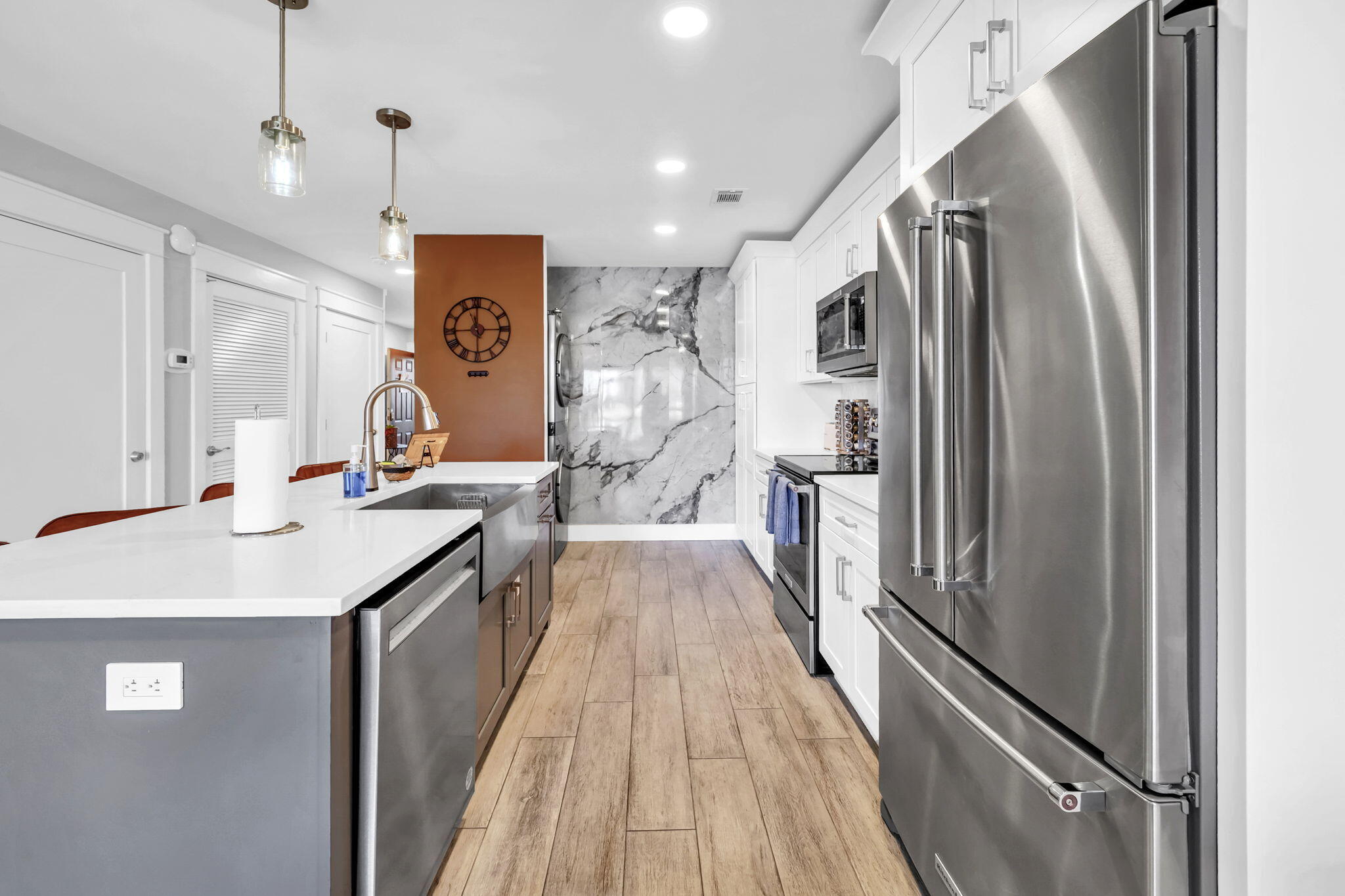 SEASCAPE CONDO PH 7 - Residential