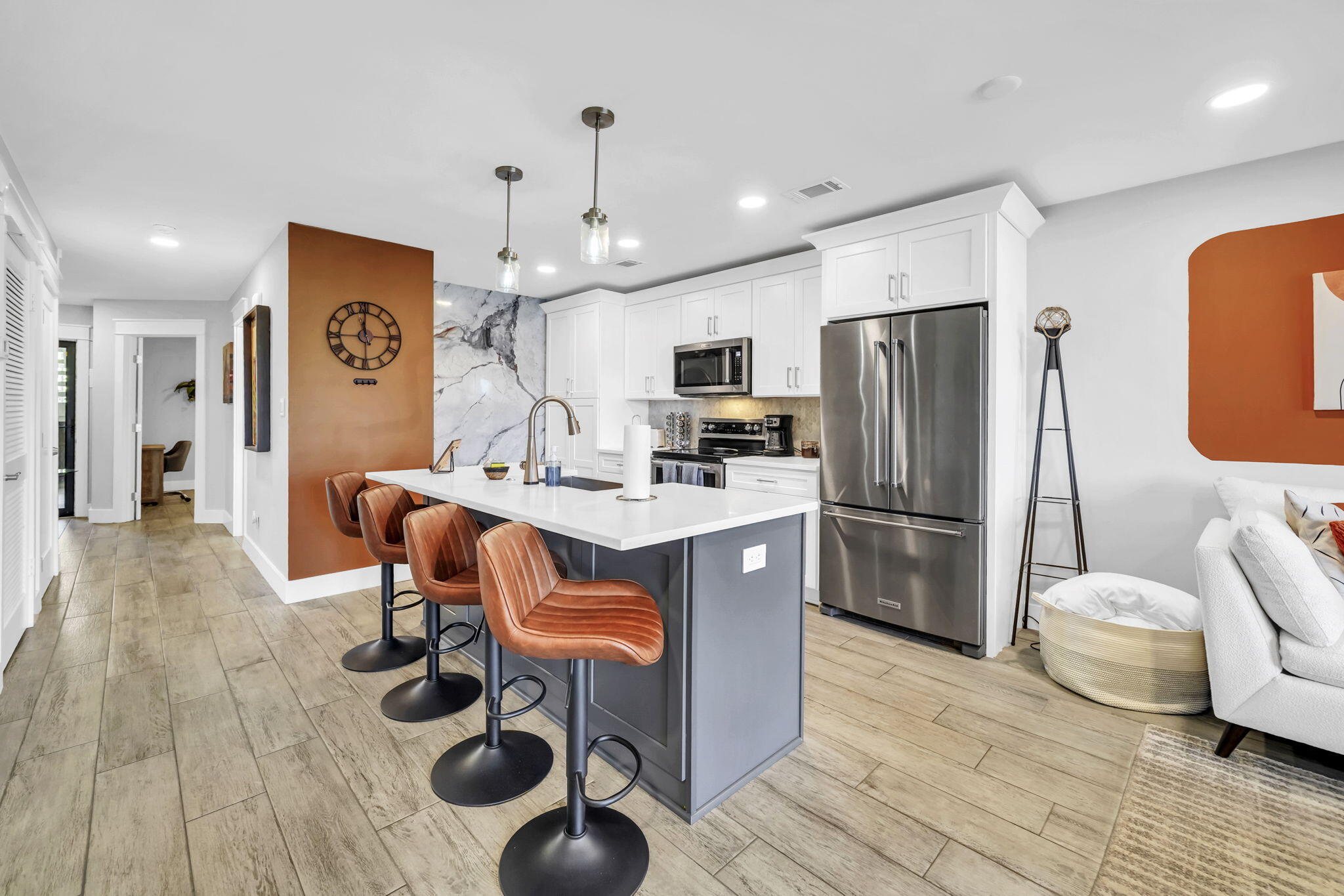 SEASCAPE CONDO PH 7 - Residential