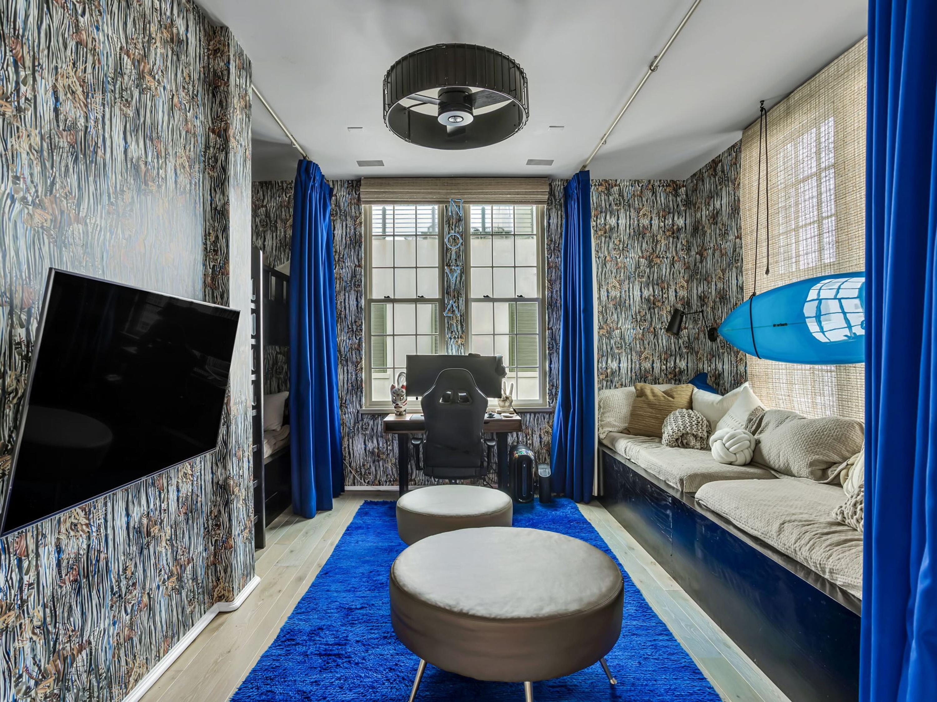 ALYS BEACH - Residential