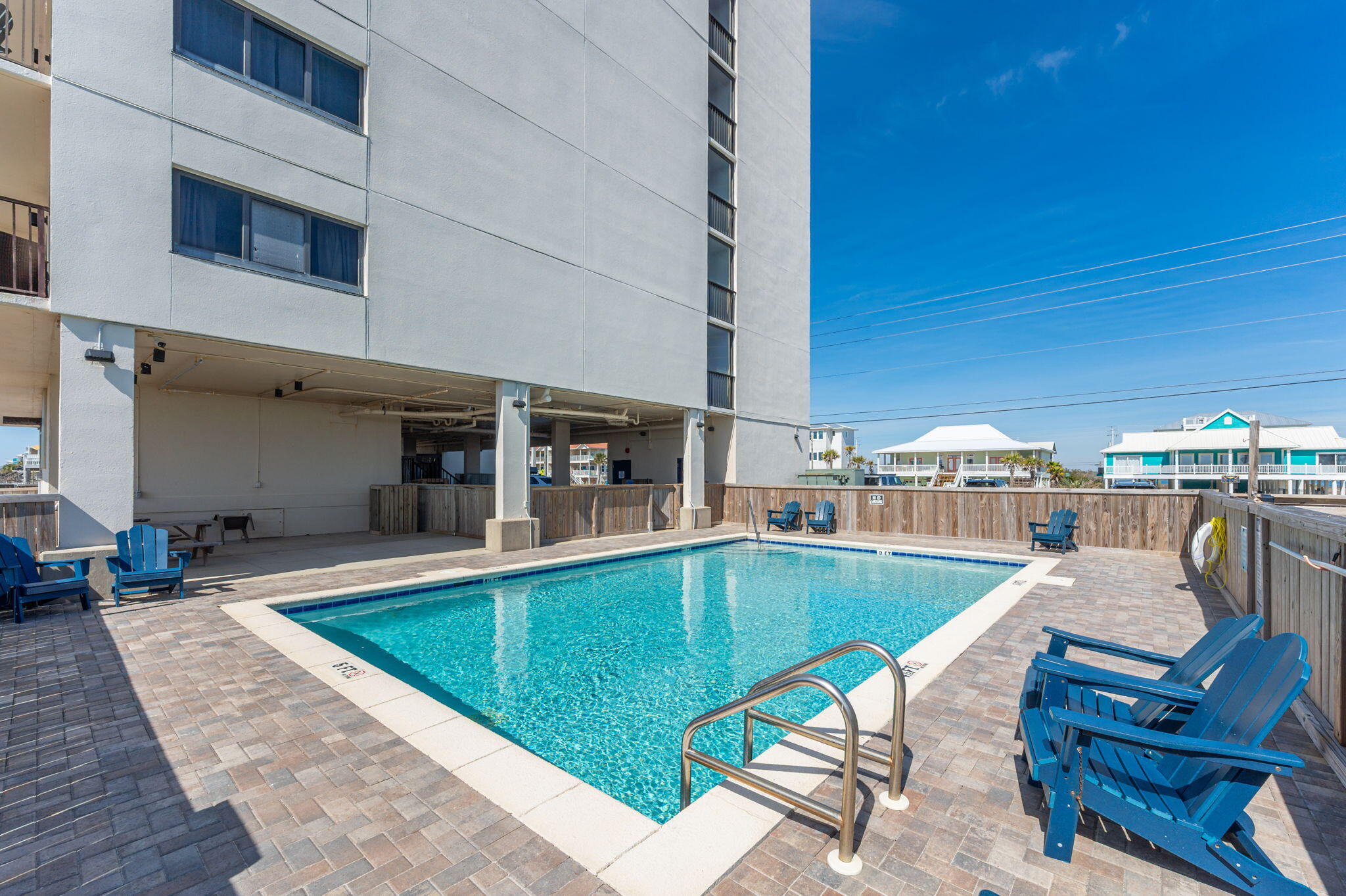 SUNDUNES CONDO - Residential