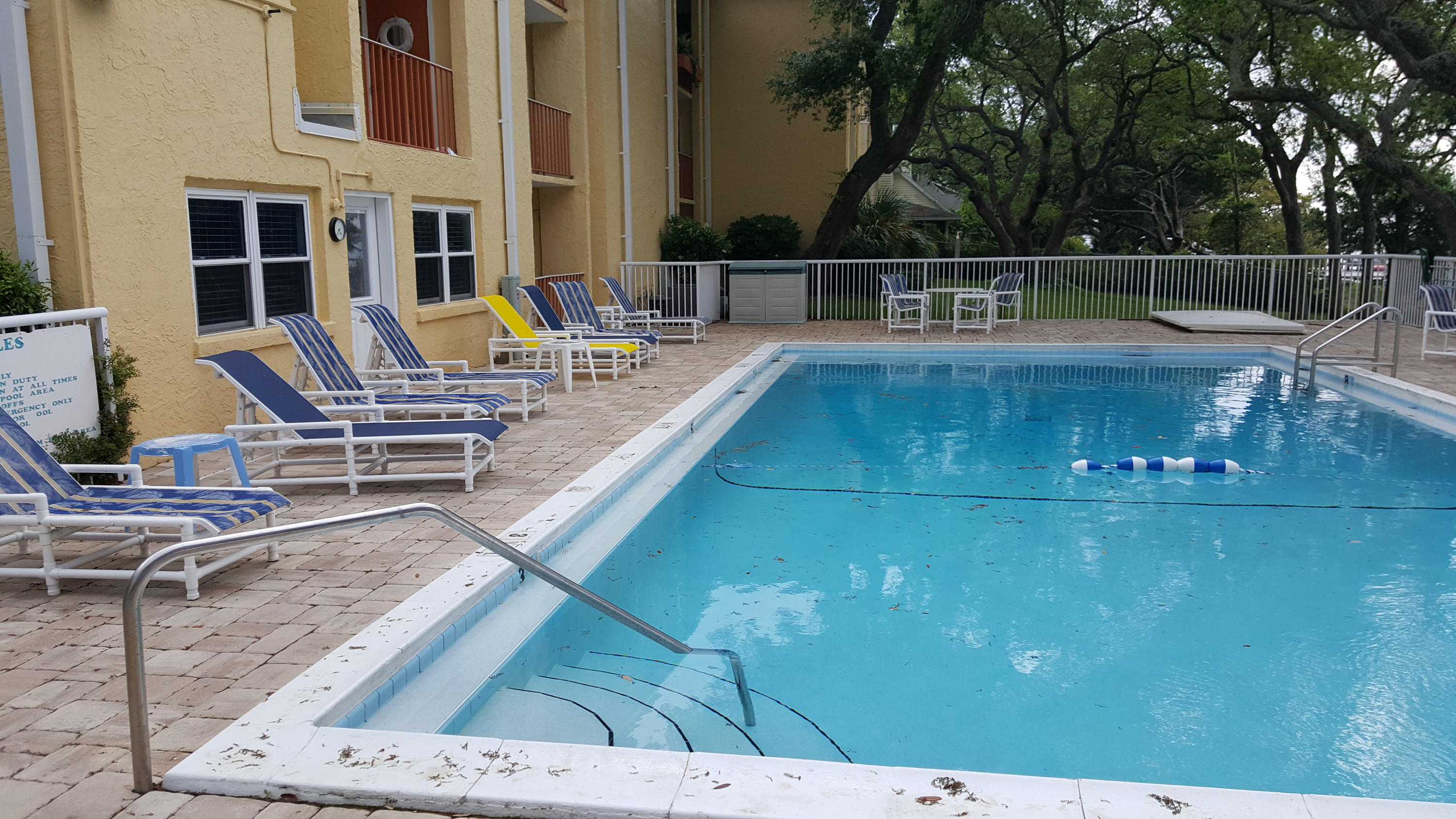 CEDARS CONDO - Residential