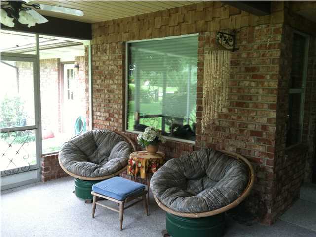 BAYOU POQUITO - Residential