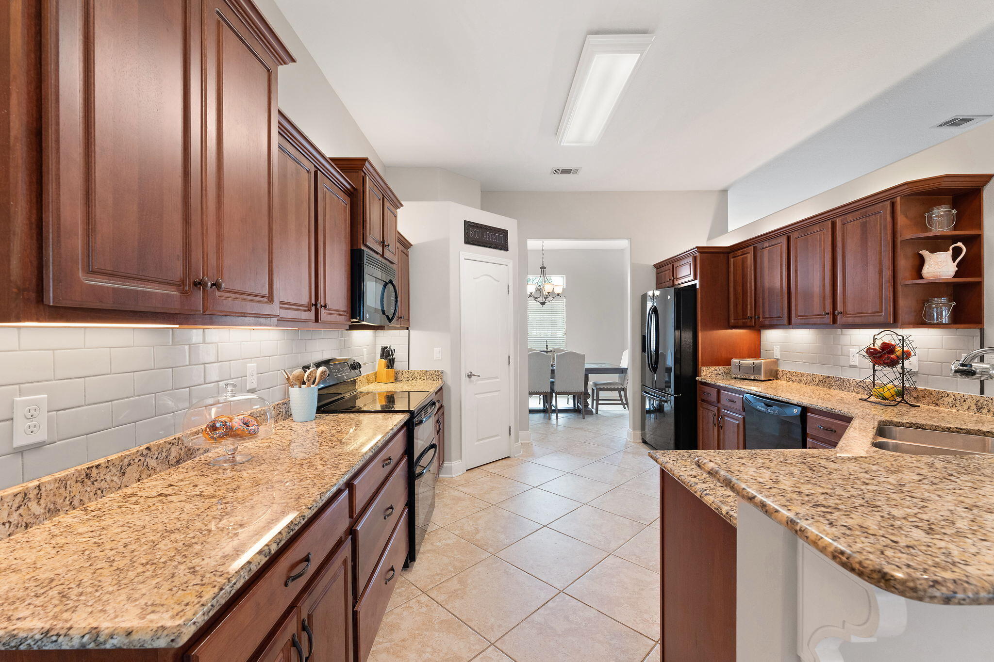 THE MEADOWS - Residential