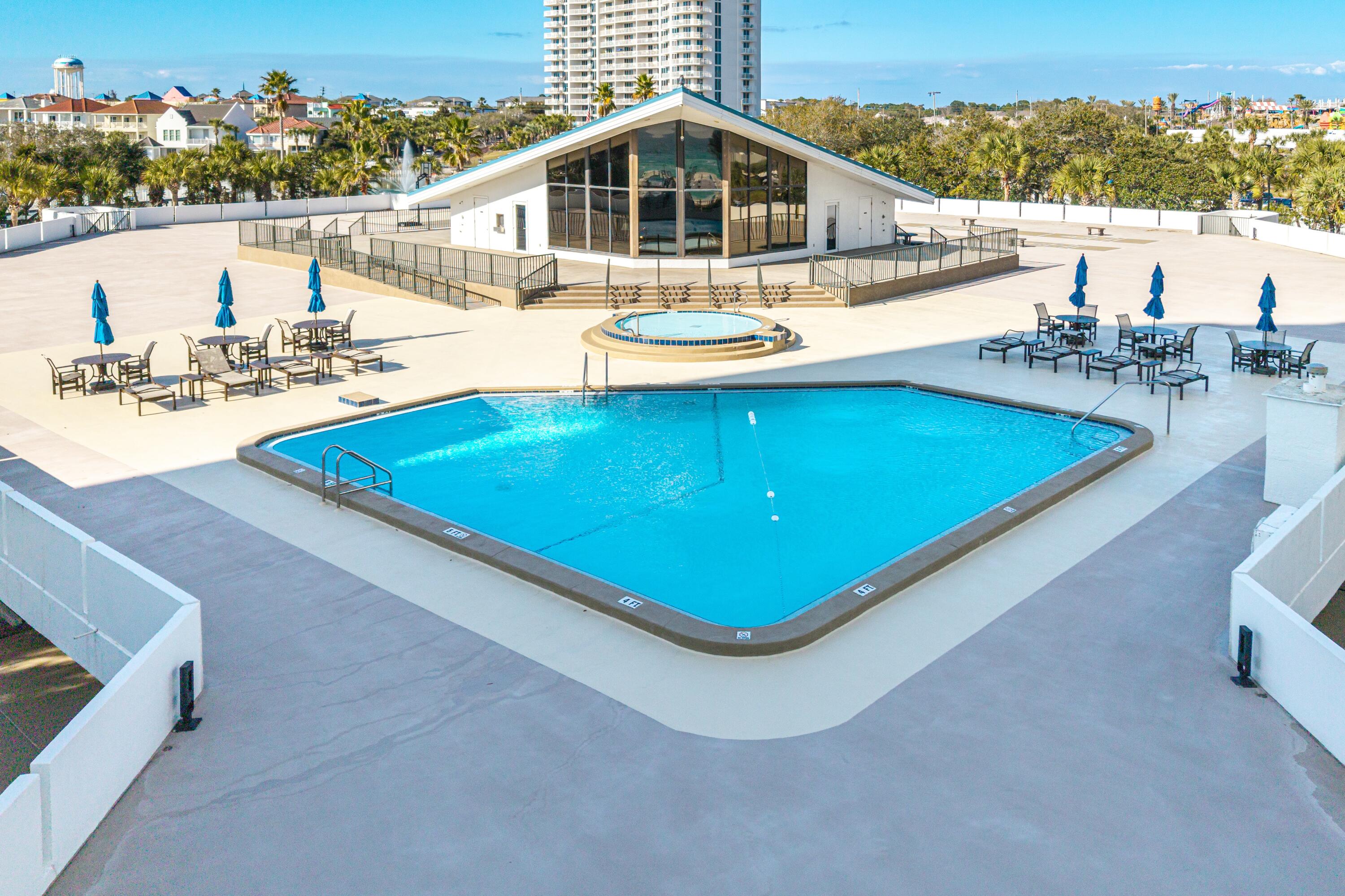 REGENCY TOWERS CONDO - Residential