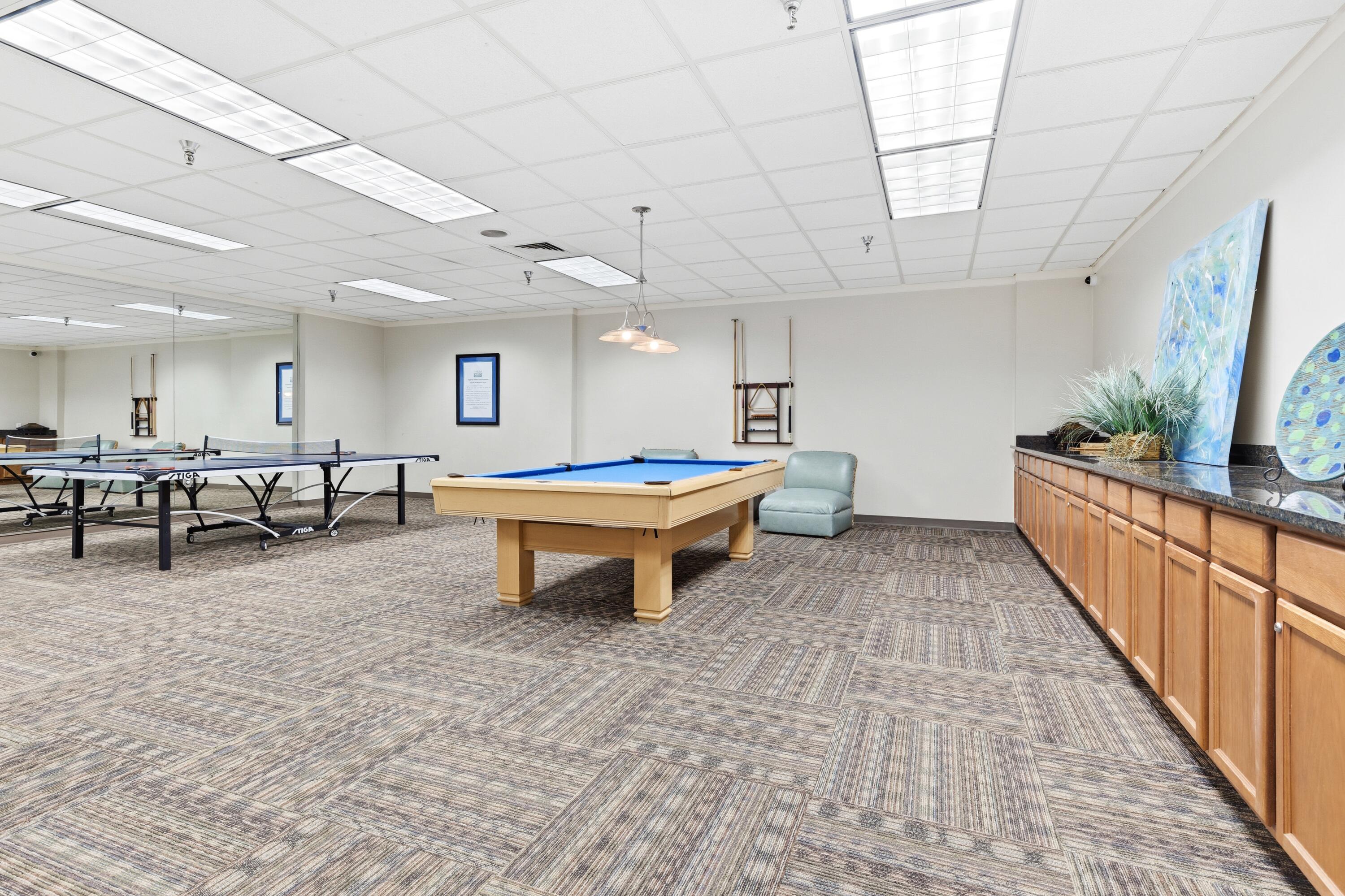 REGENCY TOWERS CONDO - Residential