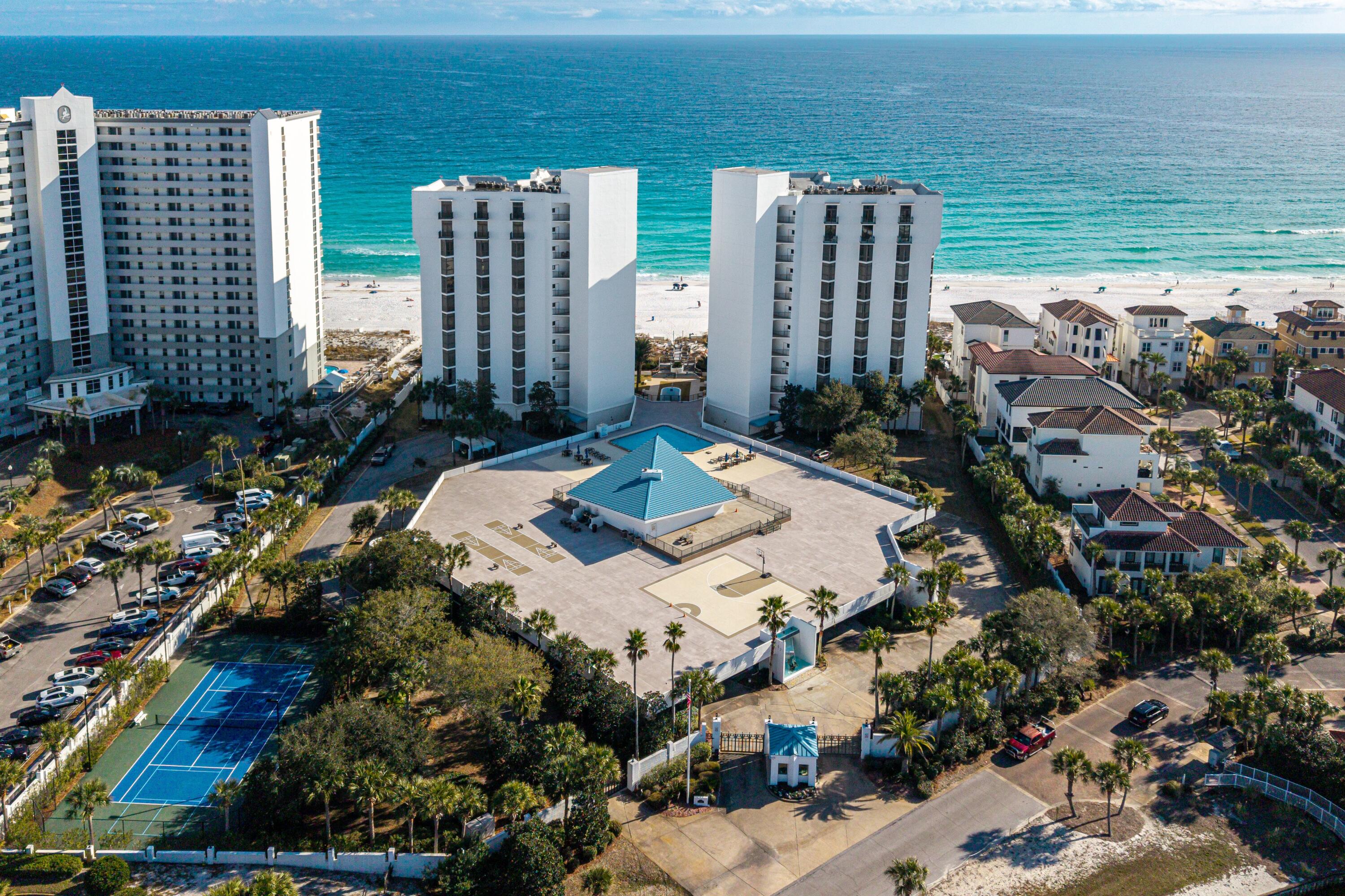 REGENCY TOWERS CONDO - Residential